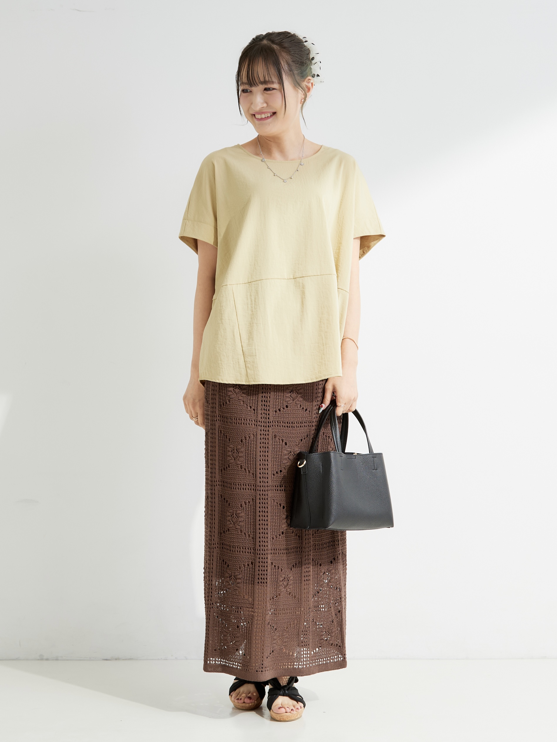ゆゆさんの「SHOO･LA･RUE｜【洗濯機可/セットアップ可】軽凛(かろりん) シンプル上品 切替コクーントップス」を使ったコーディネート