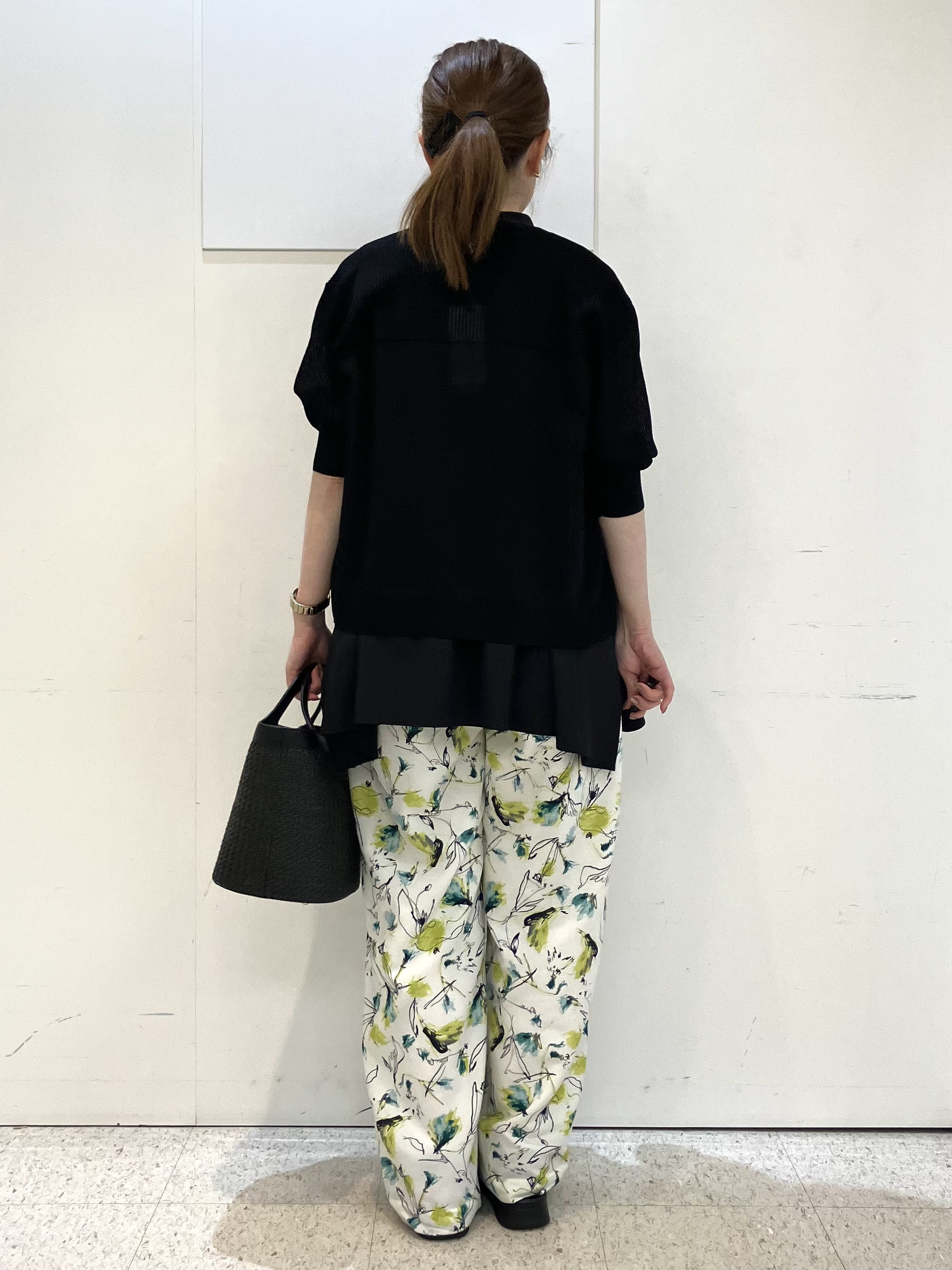 kozuさんの「Reflect｜Vネックニットカーディガン」を使ったコーディネート
