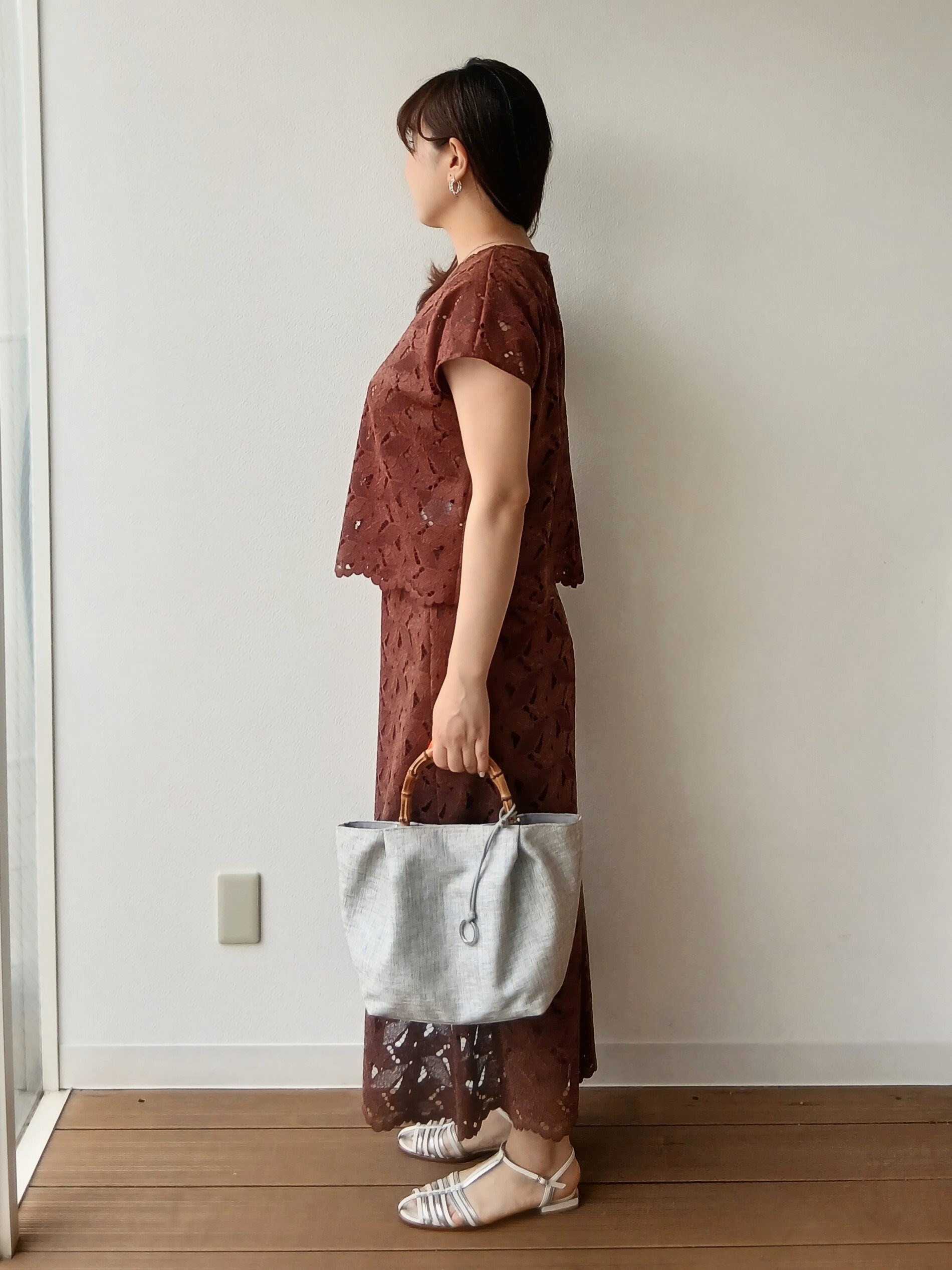 なみきさんの「UNTITLED｜【セットアップ可/品のある透け感】リーフレースブラウス」を使ったコーディネート