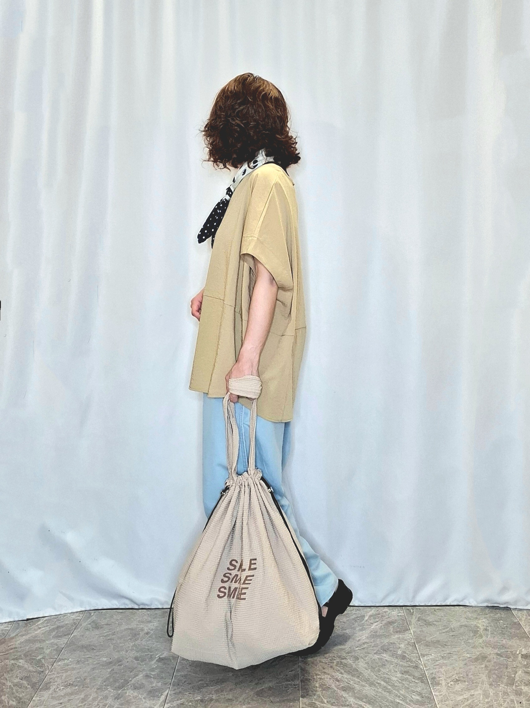 ぬーさんの「SHOO･LA･RUE｜【洗濯機可/セットアップ可】軽凛(かろりん) シンプル上品 切替コクーントップス」を使ったコーディネート