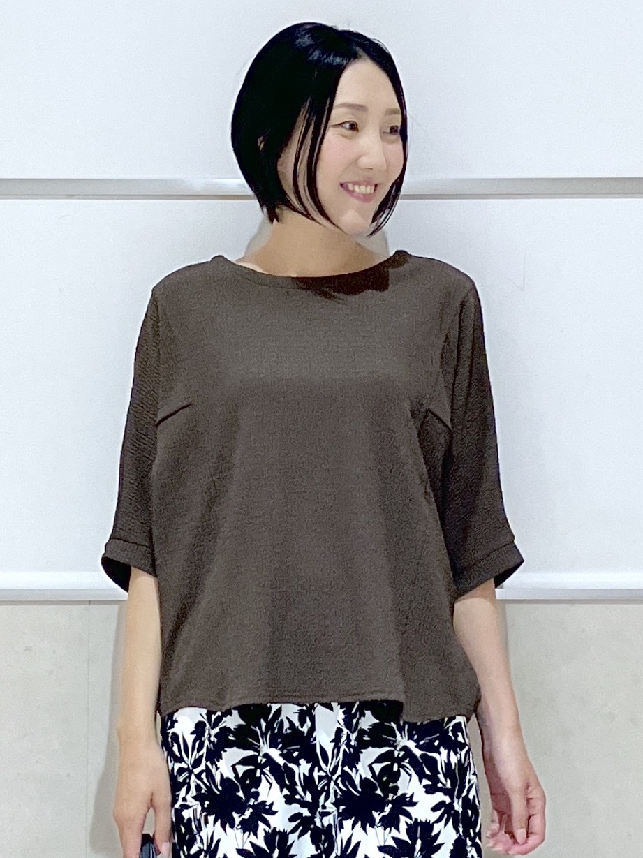 eriko さんの「Dessin｜シュリンクジャージ カットソー」を使ったコーディネート