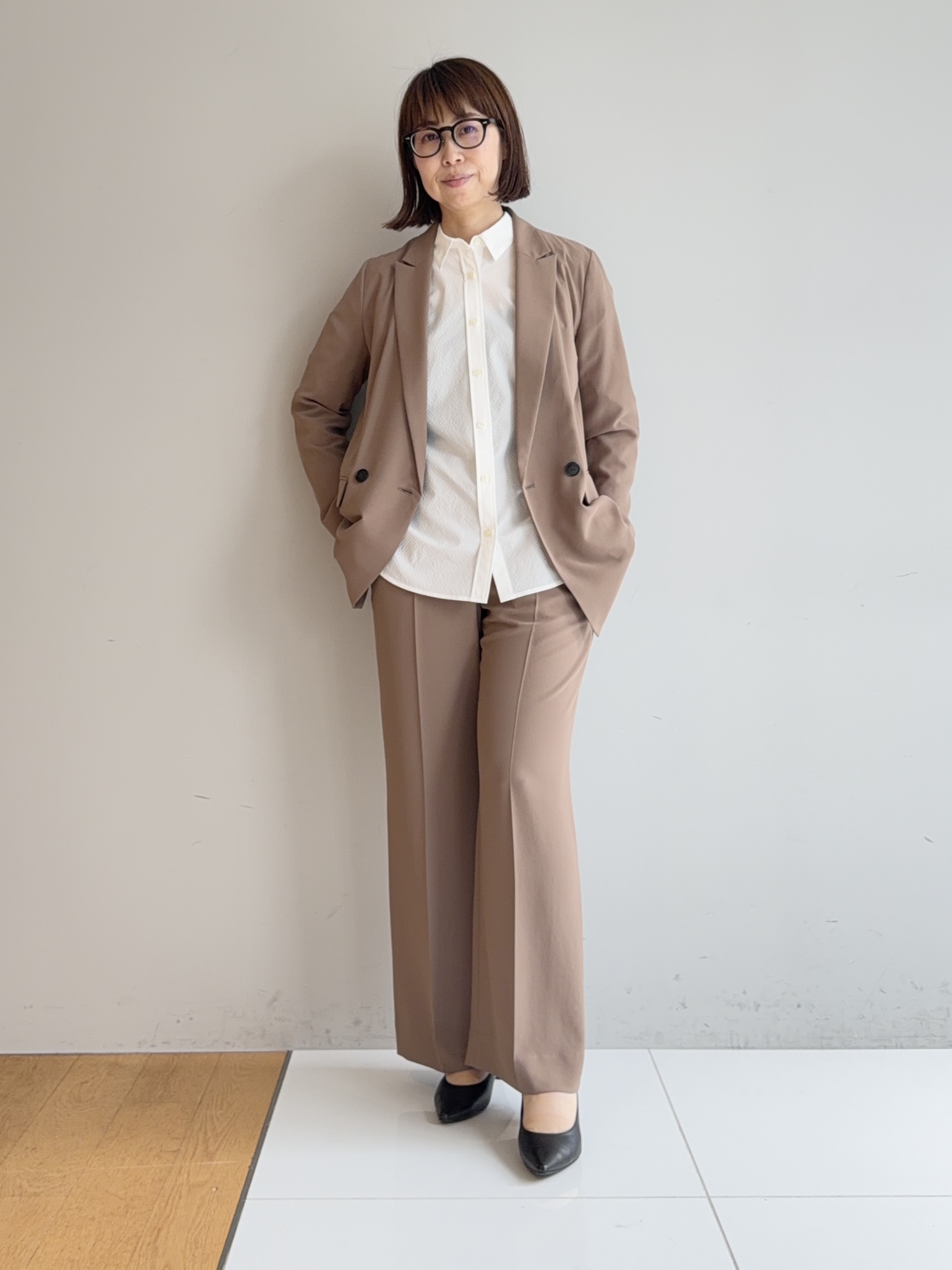 murayamaさんの「INDIVI｜【UVケア／接触冷感／ベルト付】サッカー素材シャツ」を使ったコーディネート