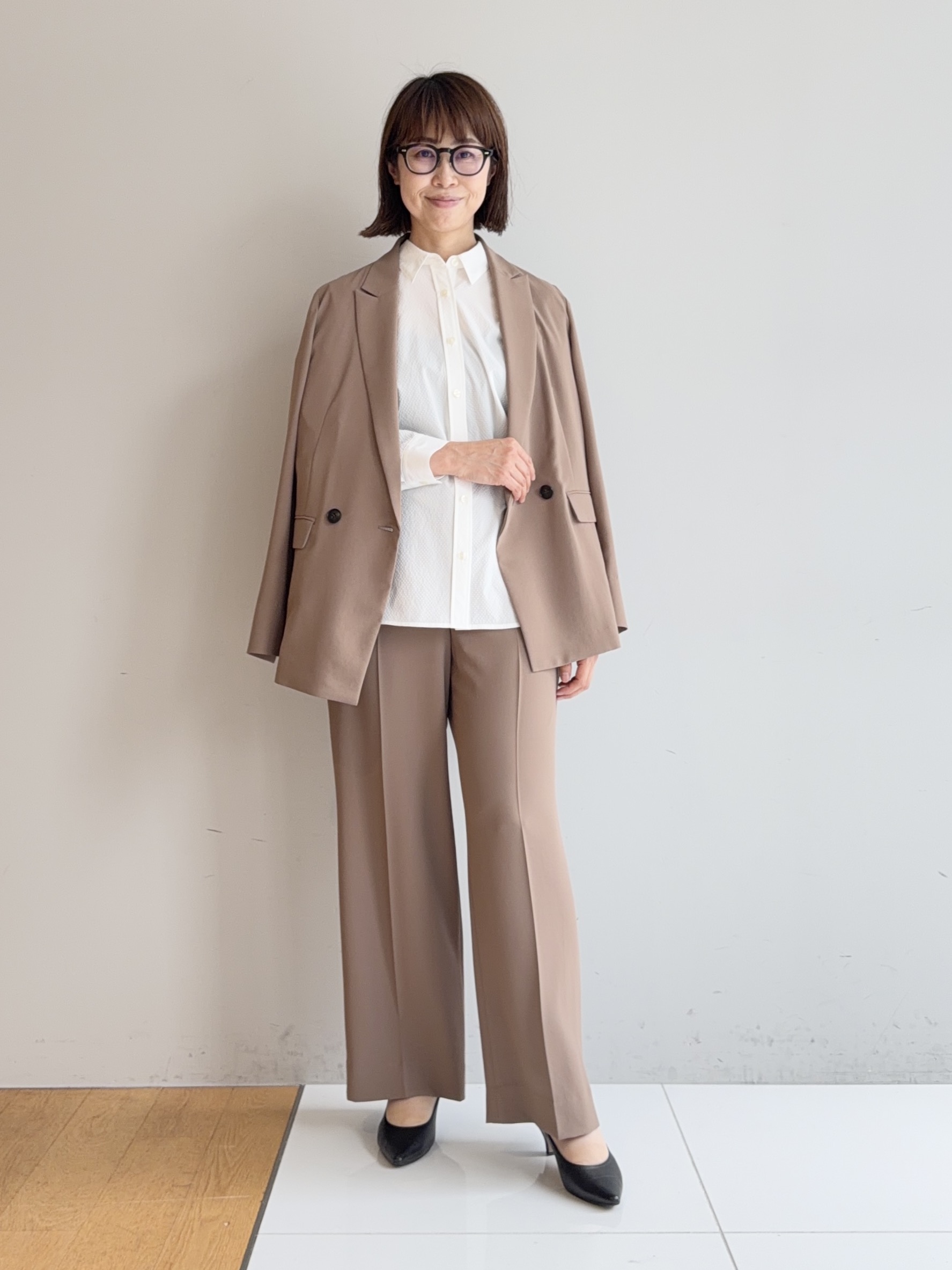murayamaさんの「INDIVI｜【UVケア／接触冷感／ベルト付】サッカー素材シャツ」を使ったコーディネート