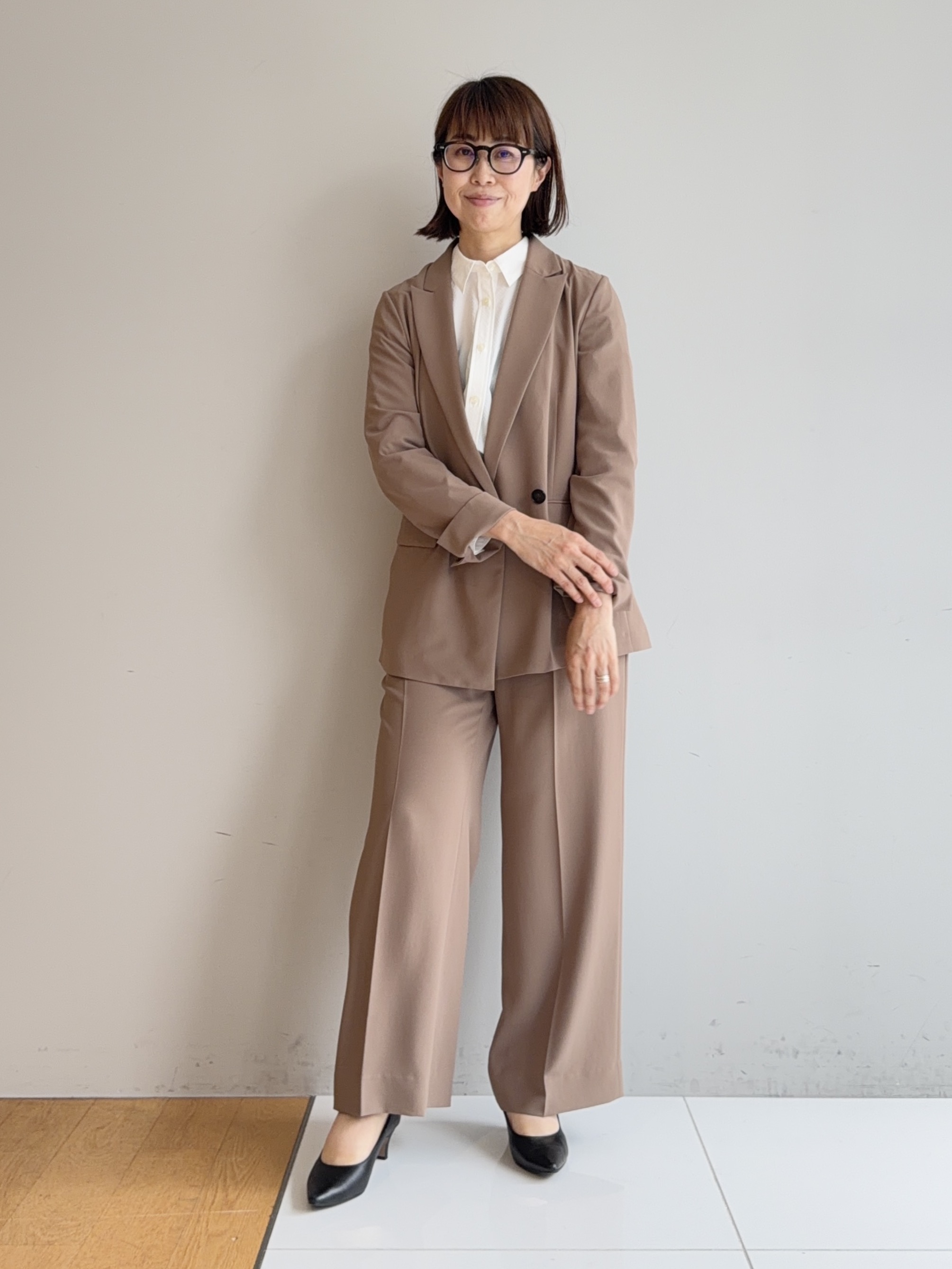 murayamaさんの「INDIVI｜【UVケア／接触冷感／ベルト付】サッカー素材シャツ」を使ったコーディネート