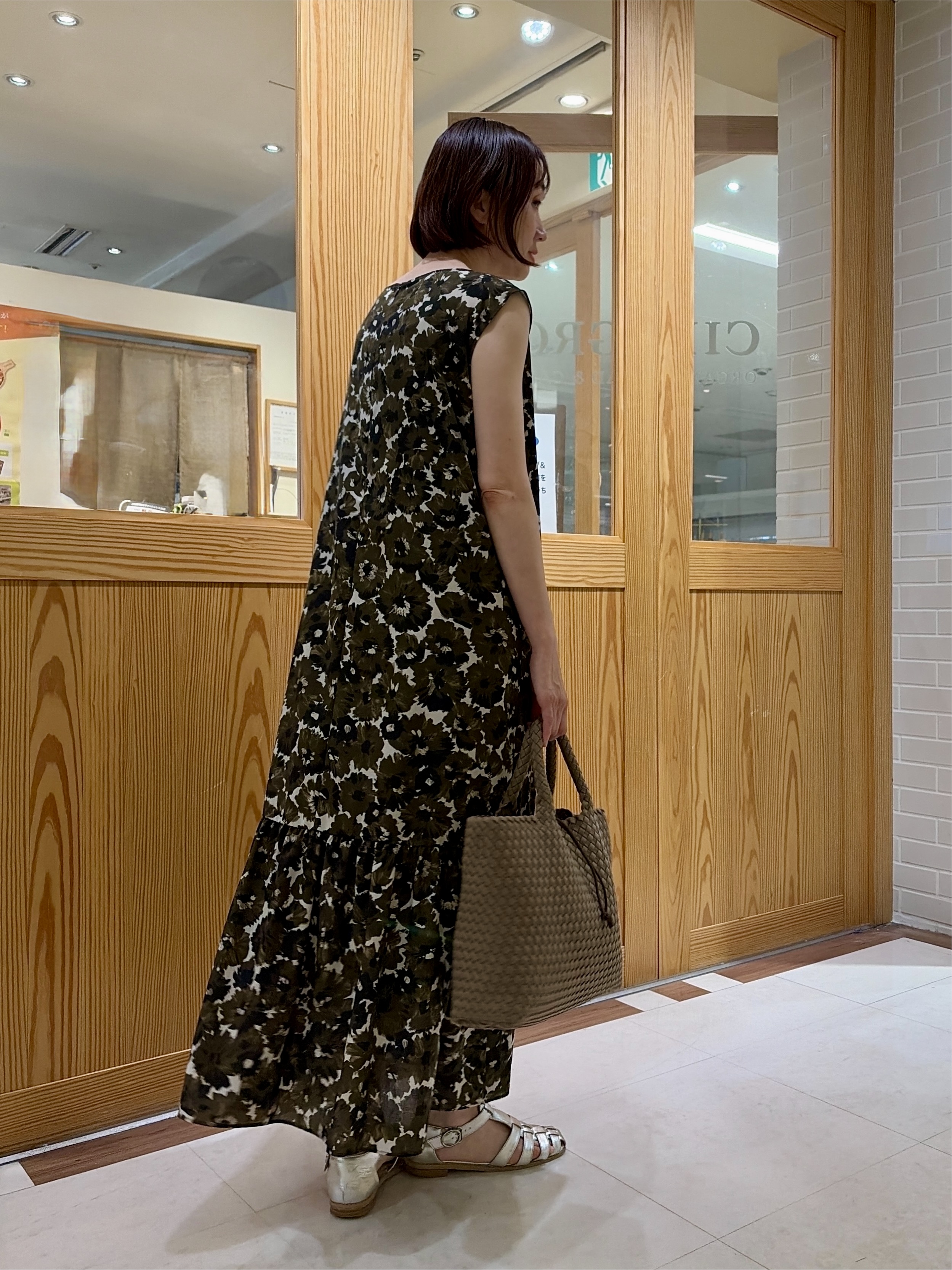 ゆうさんの「UNTITLED｜【シワになりにくい/セットアップ可/接触冷感】ハーフスリーブジャケット」を使ったコーディネート