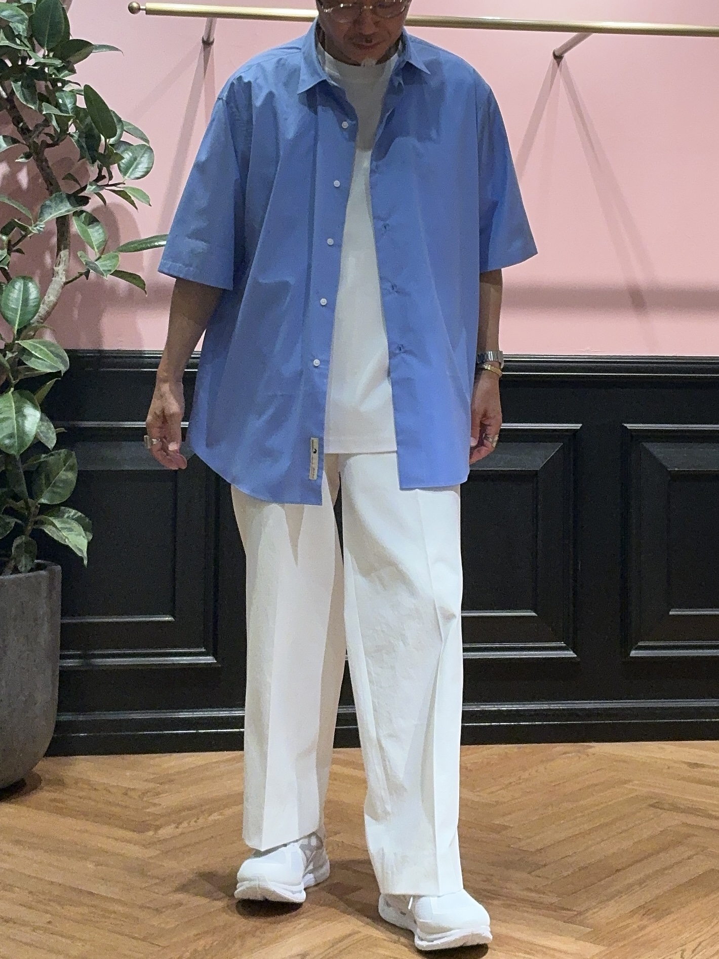 torigoeさんの「DRESSTERIOR｜【干場義雅&times;DRESSTERIOR/再入荷】シドグラスシャツ」を使ったコーディネート