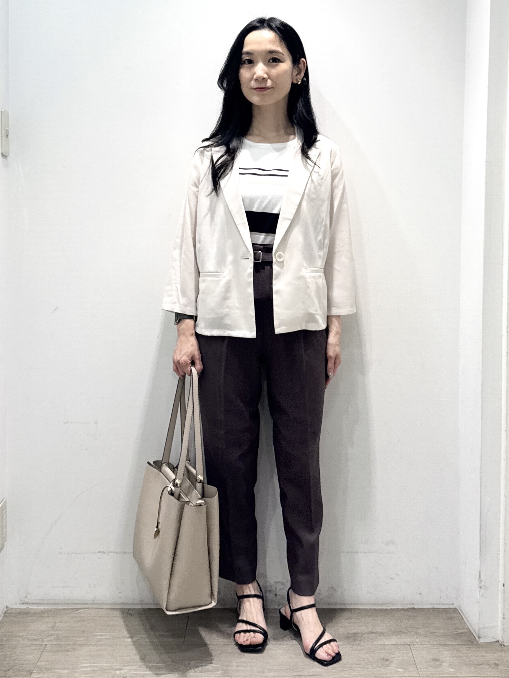 yuicciさんの「OPAQUE.CLIP｜【接触冷感／防シワ】ひんやり7分袖テーラードジャケット《洗濯機OK》」を使ったコーディネート