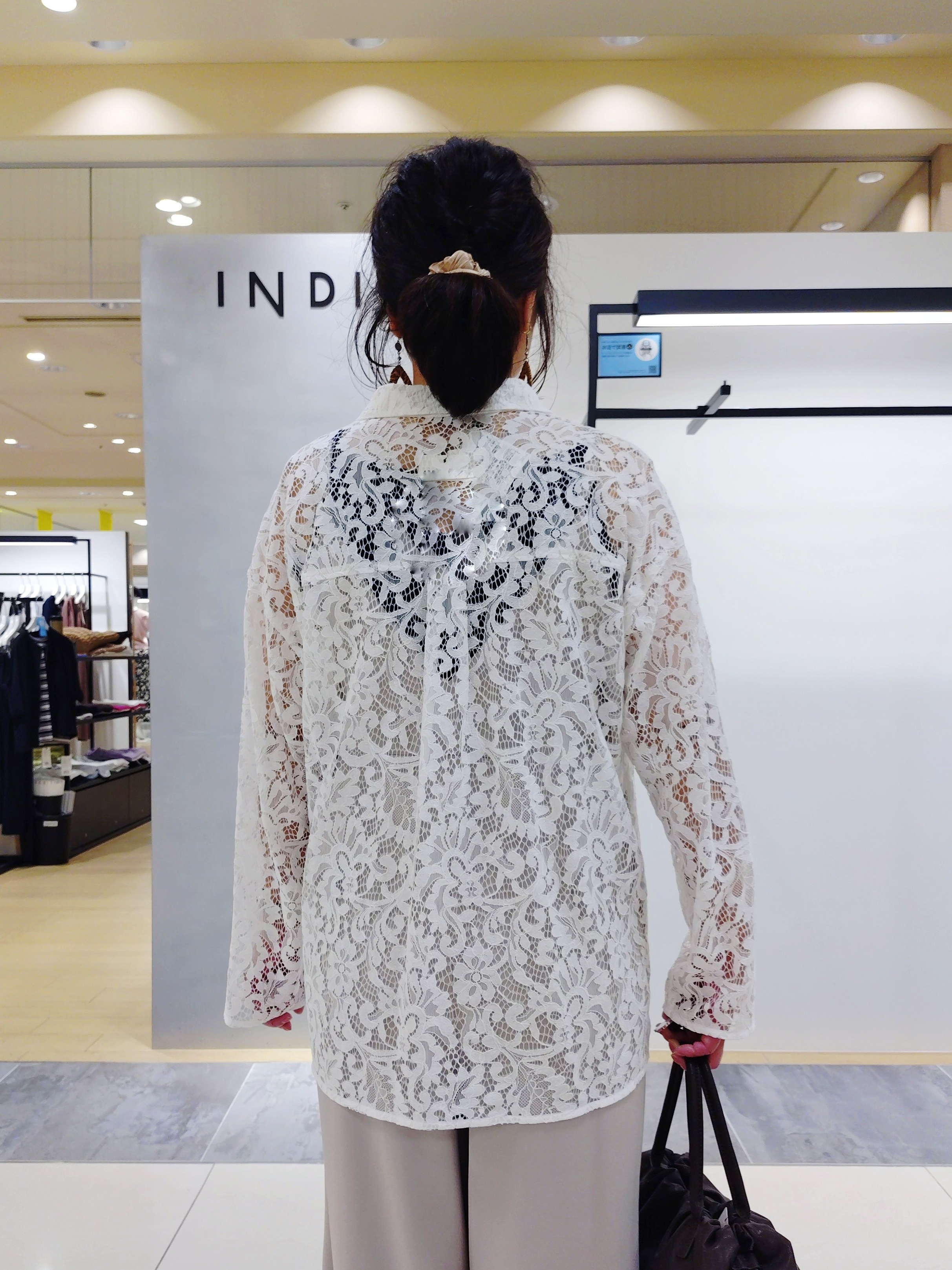 TOMOMIさんの「INDIVI｜【着る日傘】キャミソールサロペット」を使ったコーディネート