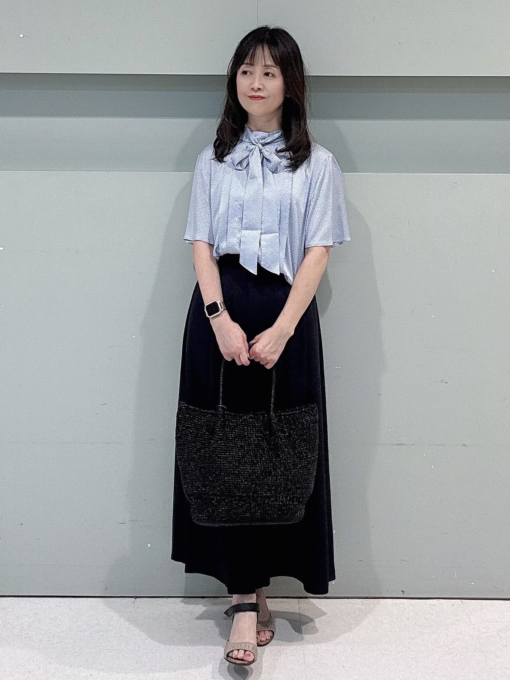 makiさんの「UNTITLED｜【通勤オフィス/スーツインナー】ダイヤジオメプリントブラウス」を使ったコーディネート