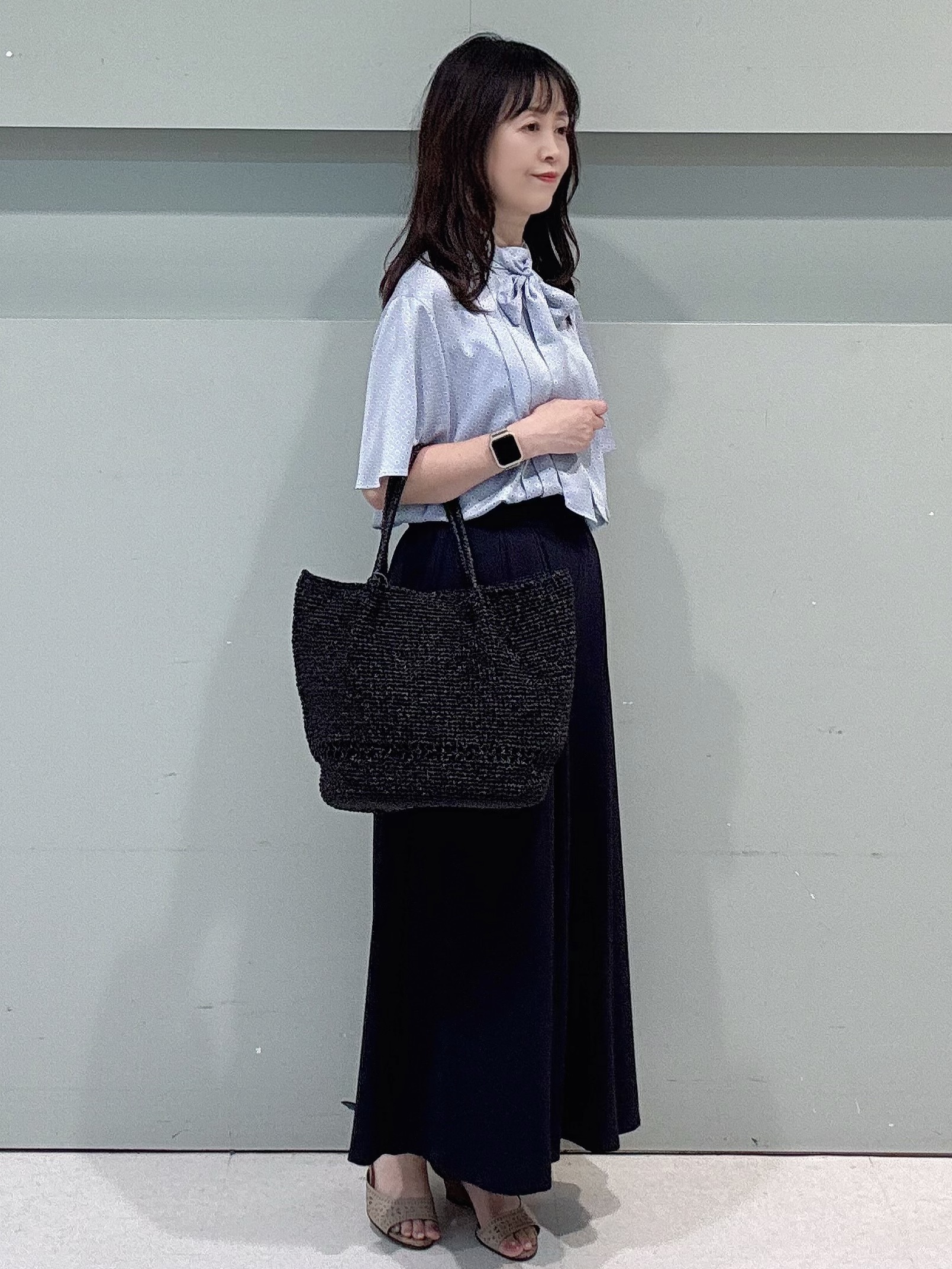 makiさんの「UNTITLED｜【通勤オフィス/スーツインナー】ダイヤジオメプリントブラウス」を使ったコーディネート