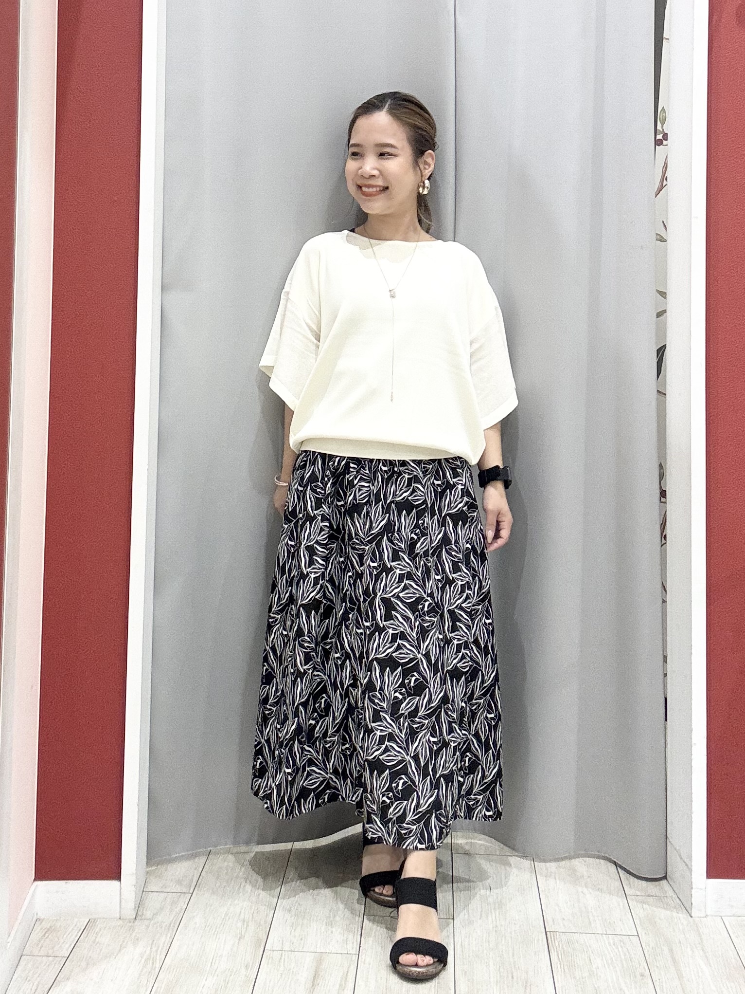 shioさんの「SHOO･LA･RUE｜【S-LL/洗濯機可】インせず着られる ひらり袖ニット」を使ったコーディネート