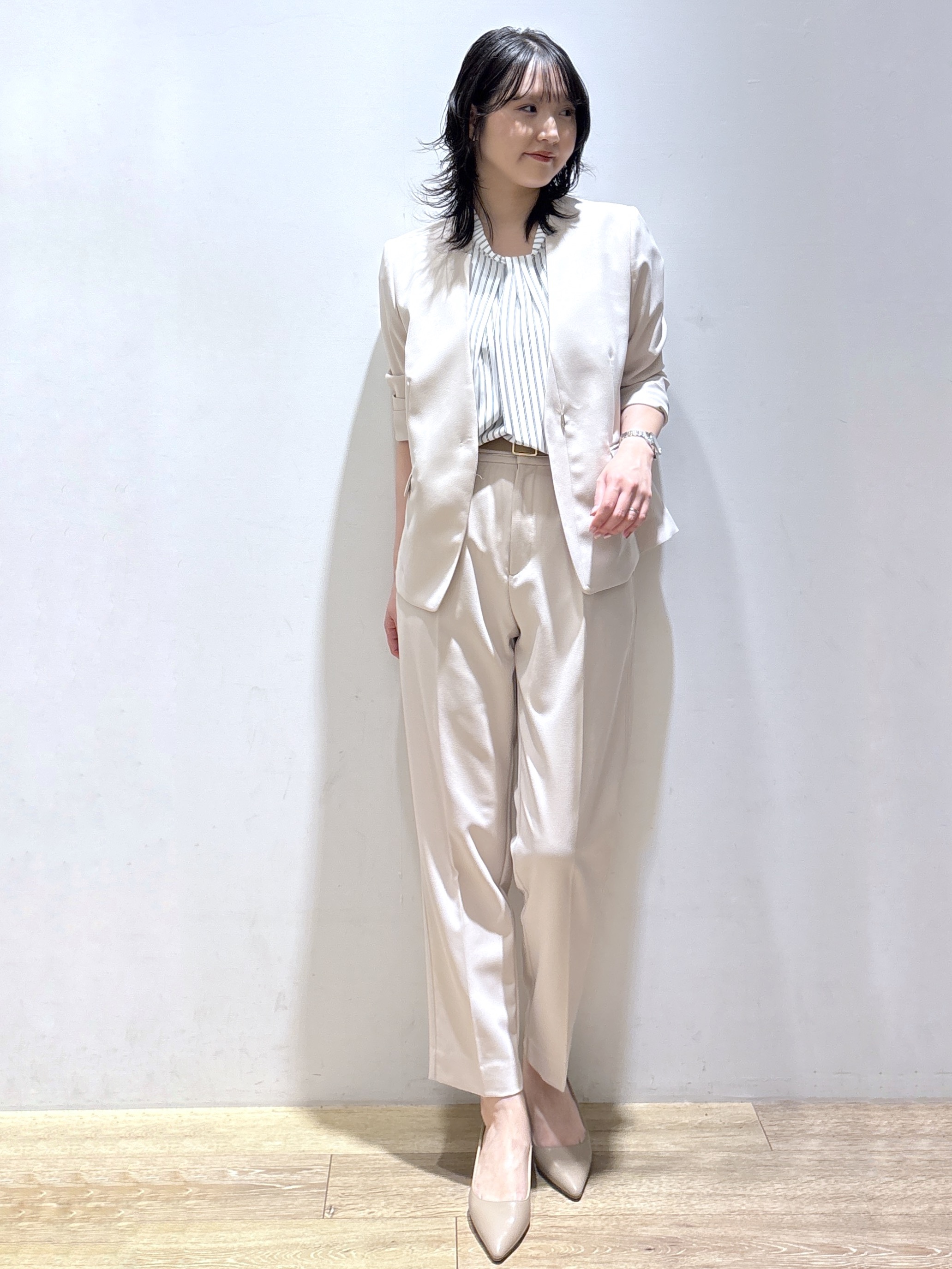 mizukiさんの「index｜【接触冷感／吸水速乾】ノーカラージャケット／セットアップ対応可《洗える／防シワ／ストレッチ》」を使ったコーディネート