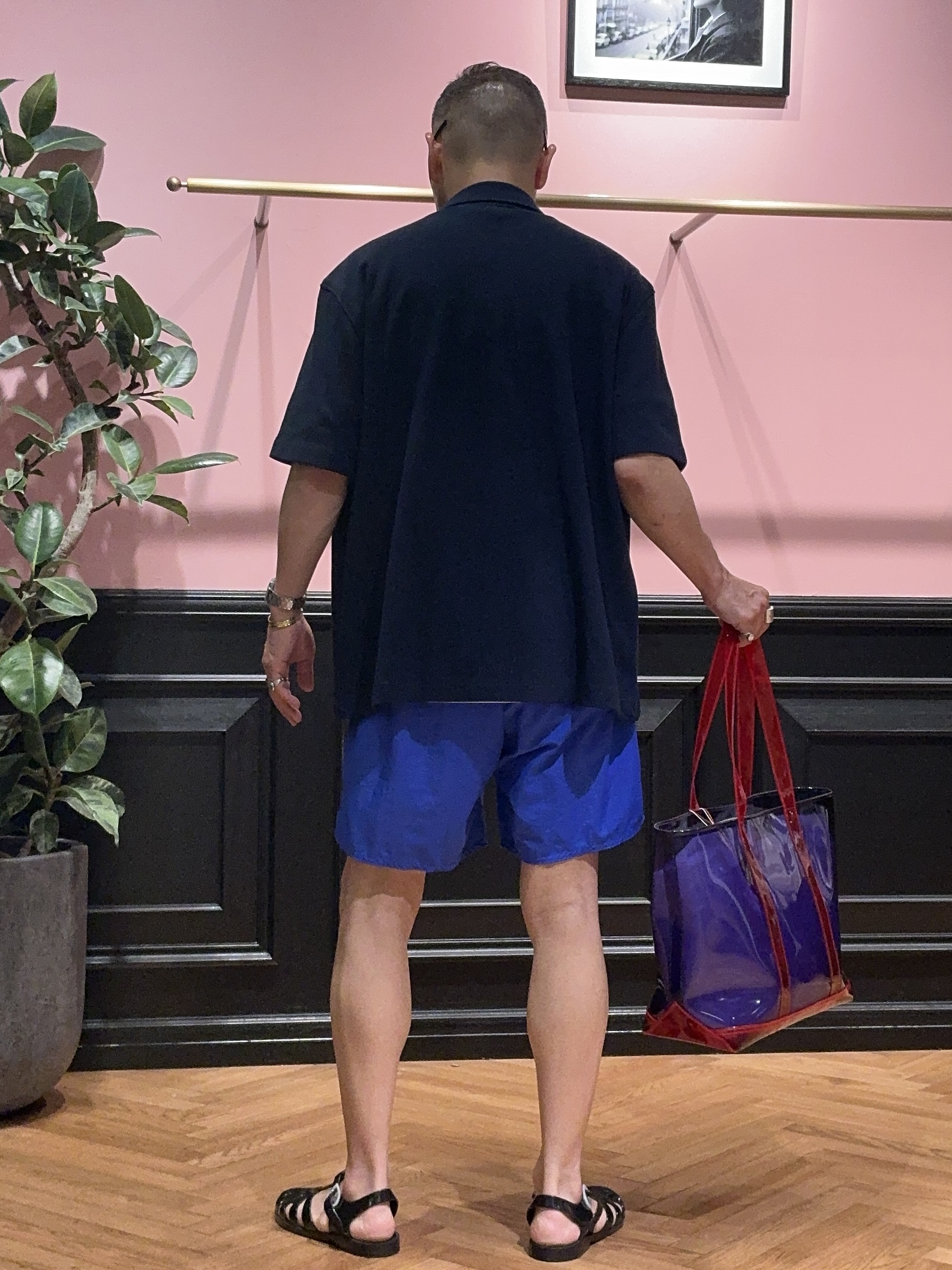 torigoeさんの「DRESSTERIOR｜【接触冷感／抗菌防臭／消臭】ICE CLEAR COTTON フロッグオーバーフィットTシャツ」を使ったコーディネート