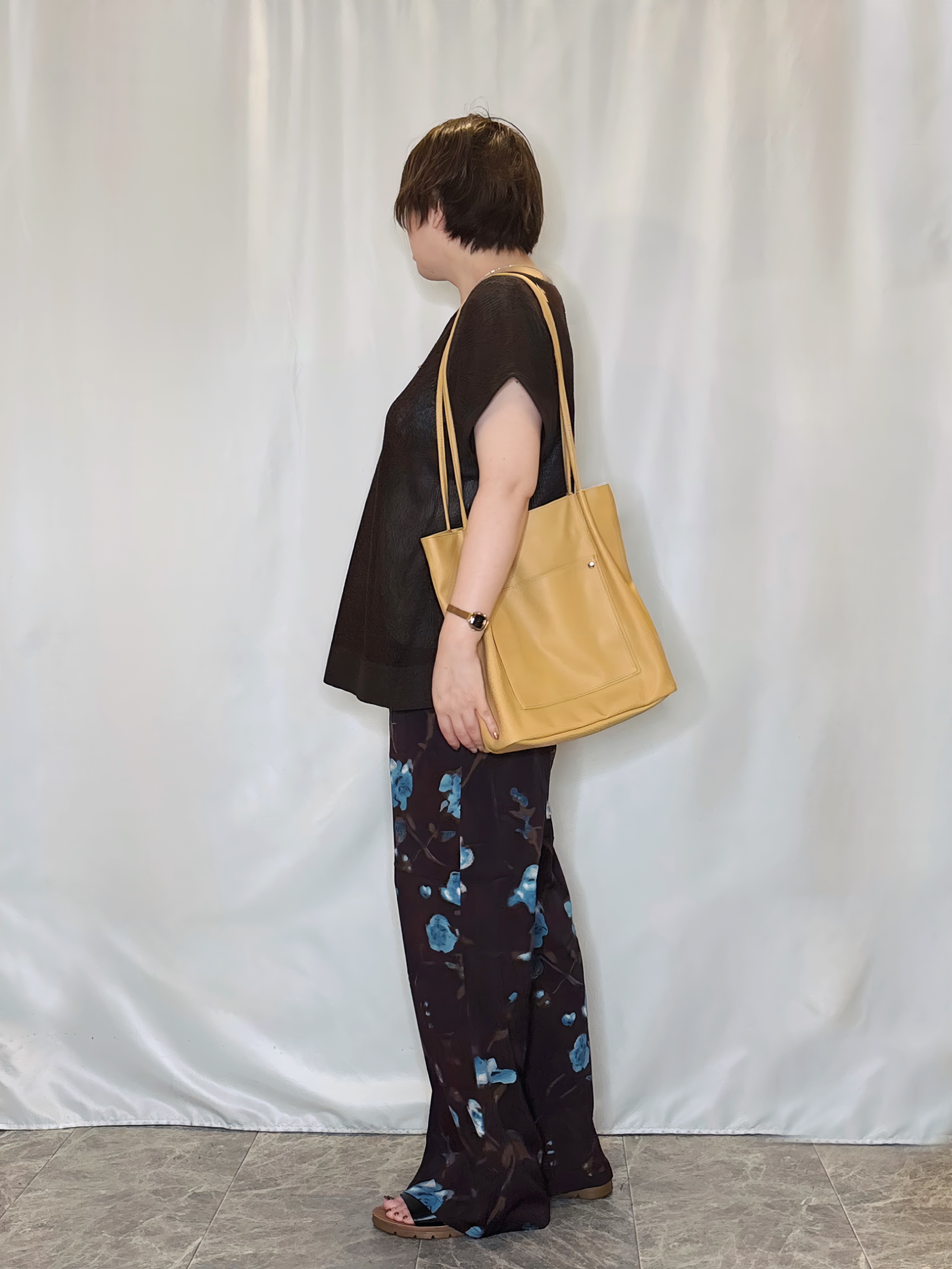 たみさんの「SHOO･LA･RUE｜【2点セット/前後2WAY/洗濯機可/S-LL】体型カバーも叶う ラメ畦ニット+タンクトップ」を使ったコーディネート