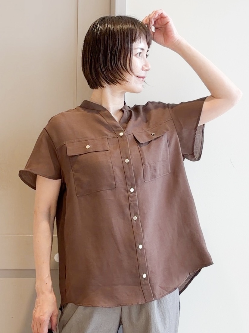 yamakoさんの「grove｜【洗濯機OK/SETUP可】シワになりにくい、フレアスリーブブラウス」を使ったコーディネート