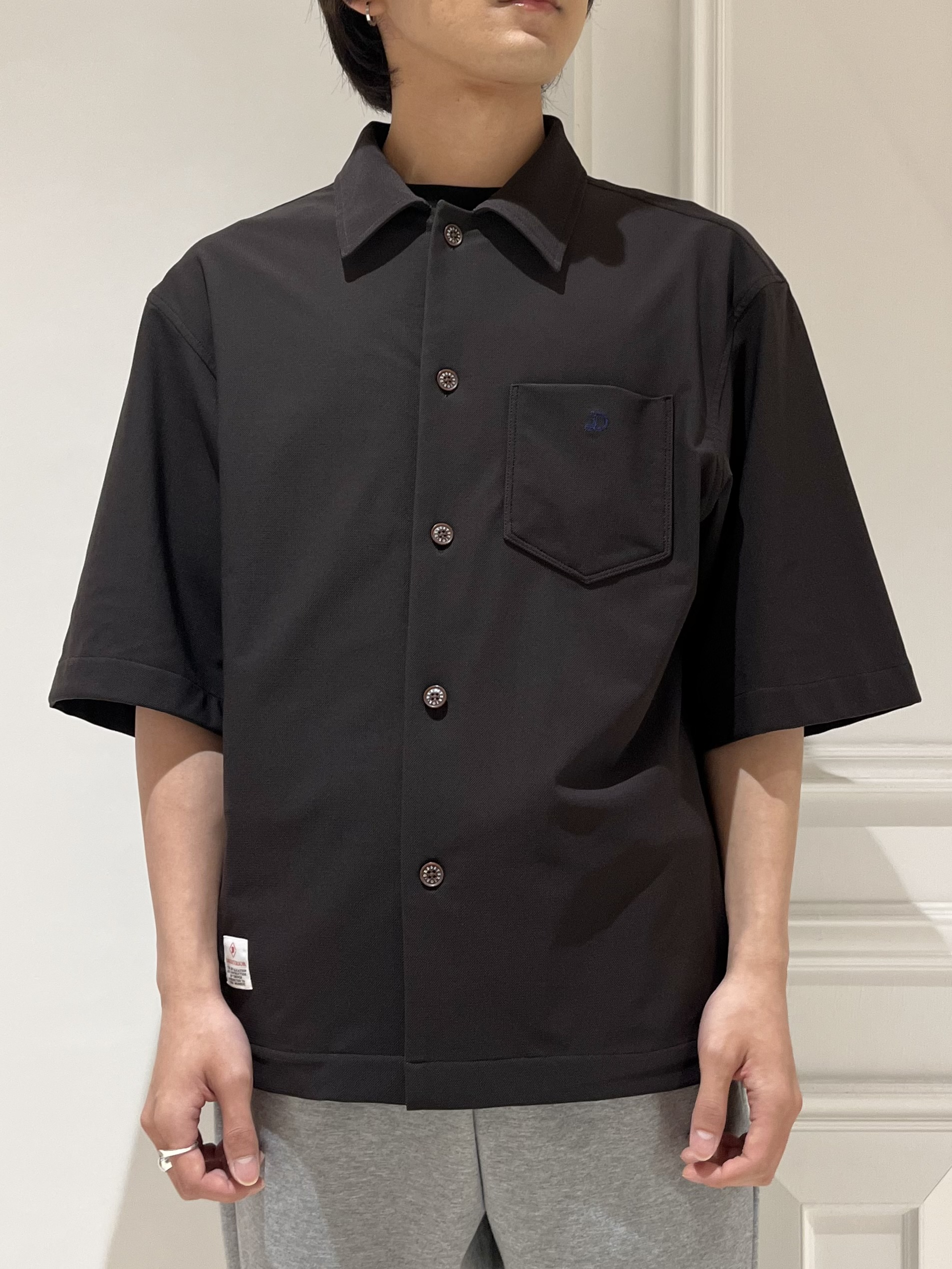 Watanabeさんの「DRESSTERIOR｜【接触冷感/セットアップ可/Safari5月号掲載/ウォッシャブル】ドライタッチ ハイカウントジョガ」を使ったコーディネート