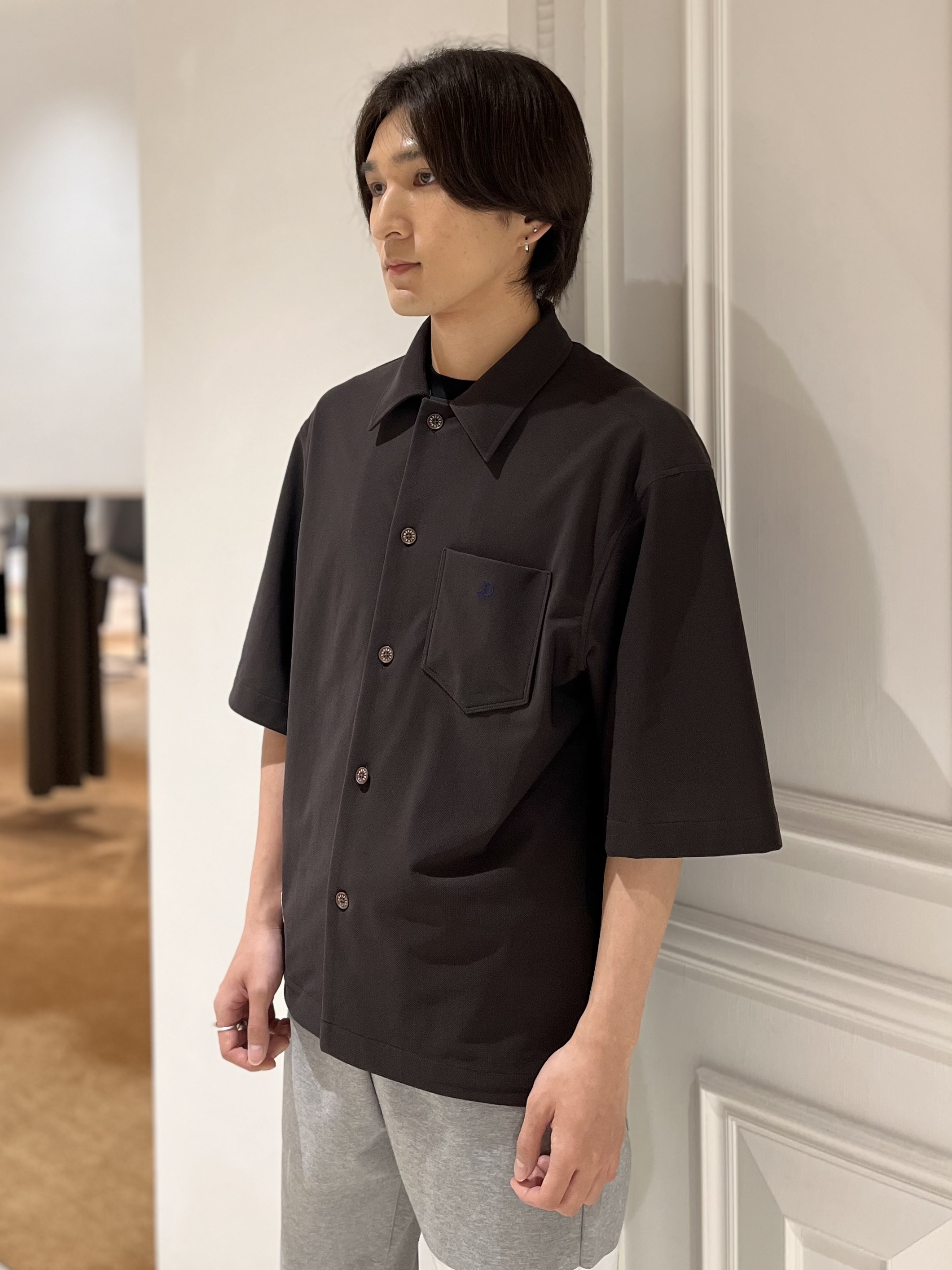 Watanabeさんの「DRESSTERIOR｜【接触冷感/セットアップ可/Safari5月号掲載/ウォッシャブル】ドライタッチ ハイカウントジョガ」を使ったコーディネート