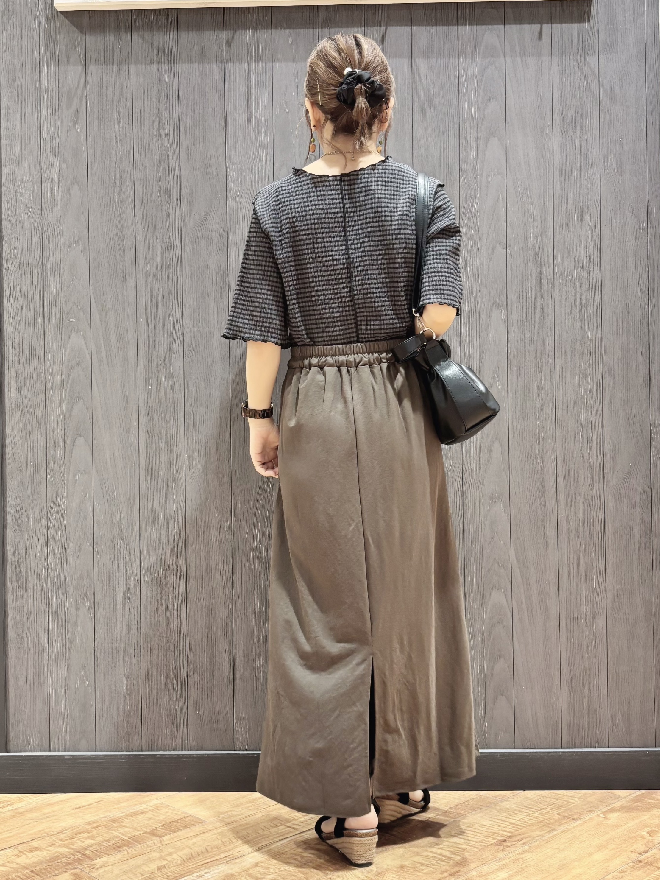 meiさんの「SHOO･LA･RUE｜カット楊柳ギンガムメローT」を使ったコーディネート