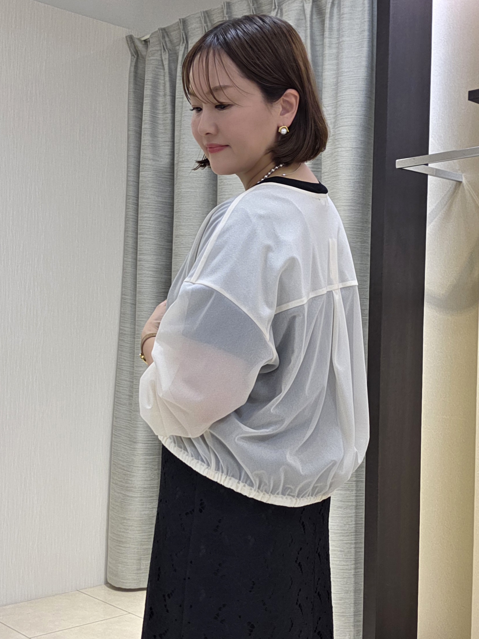 naokoさんの「UNTITLED｜【秋羽織り/ジップ】トリコットシアーブラウス」を使ったコーディネート
