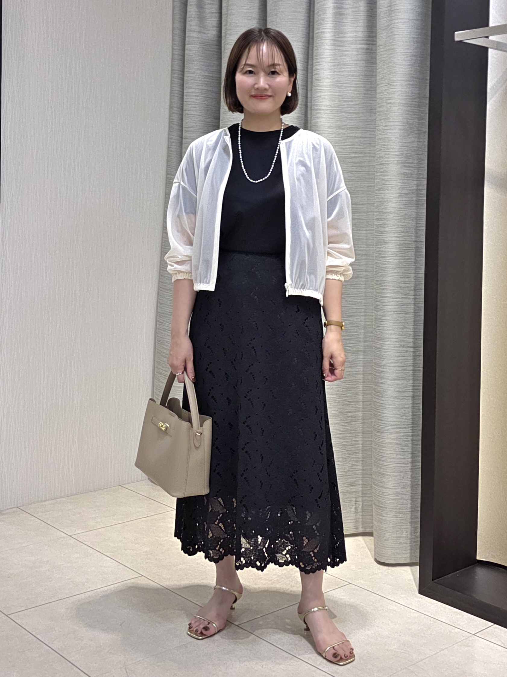 naokoさんの「UNTITLED｜【秋羽織り/ジップ】トリコットシアーブラウス」を使ったコーディネート
