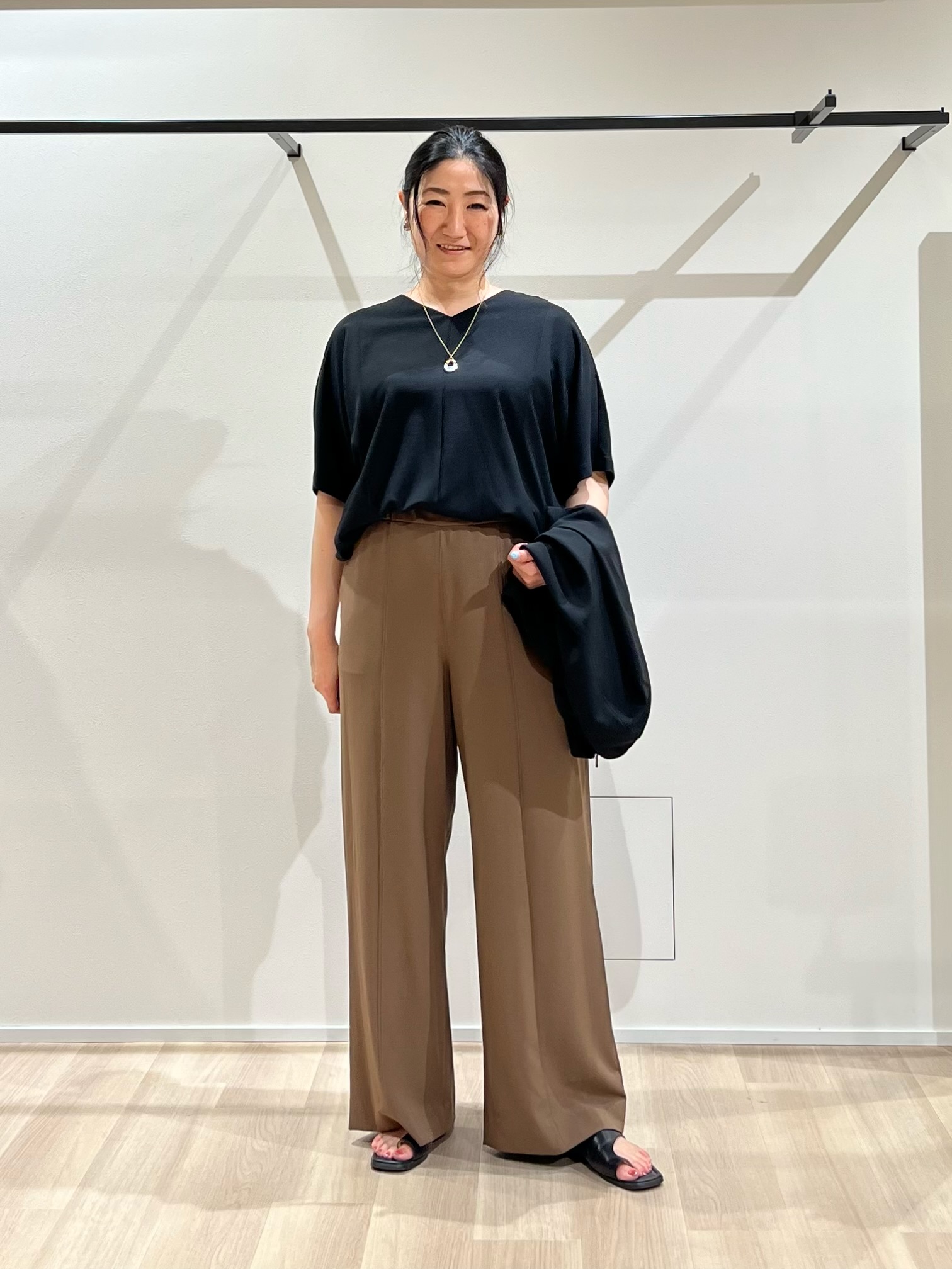 TOMOMIさんの「UNTITLED｜【バリエ豊富】デザインワントップネックレス」を使ったコーディネート