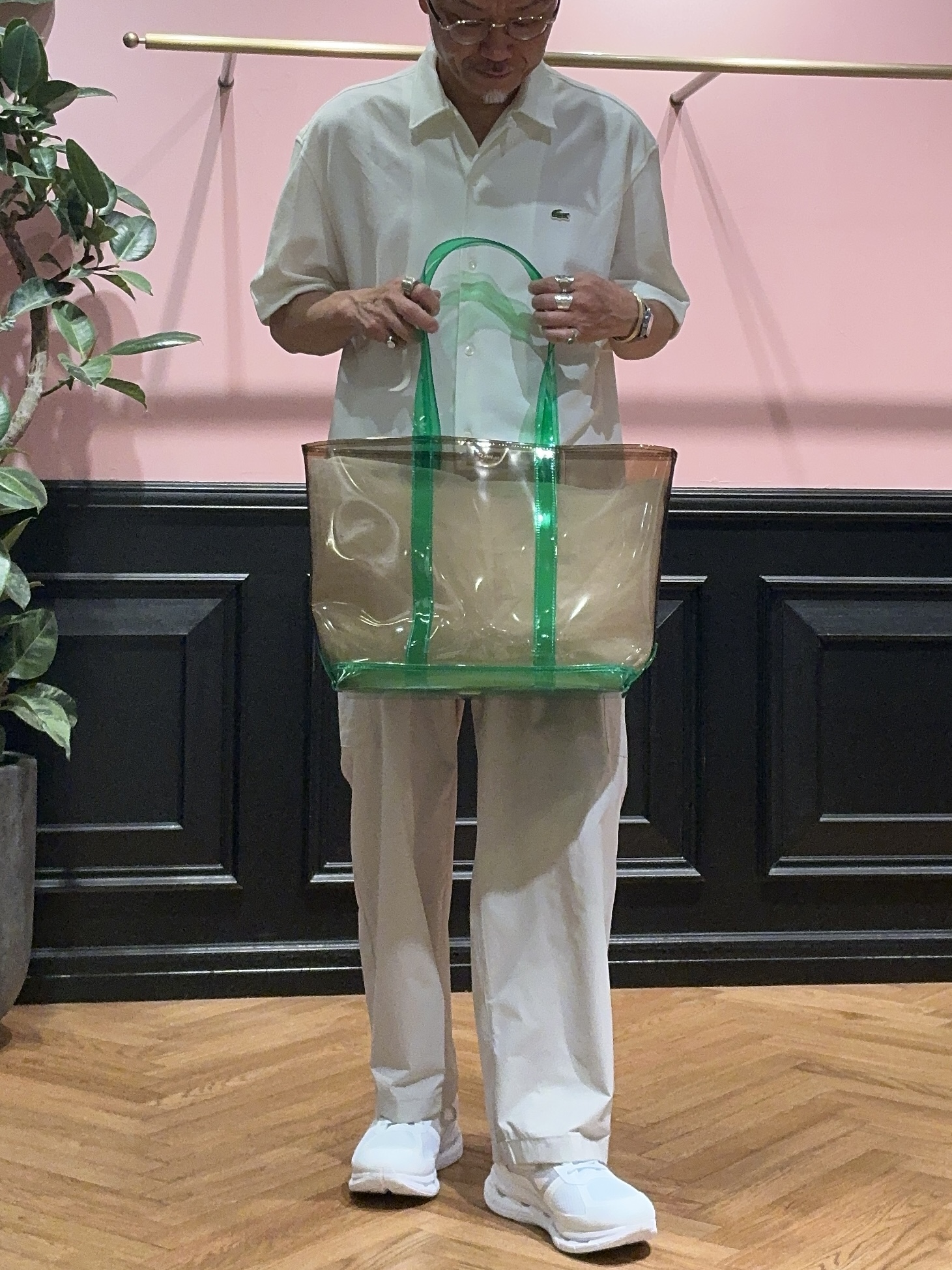torigoeさんの「DRESSTERIOR｜◆【セットアップ可/ウォッシャブル】SOLOTEX ストレッチパンツ」を使ったコーディネート