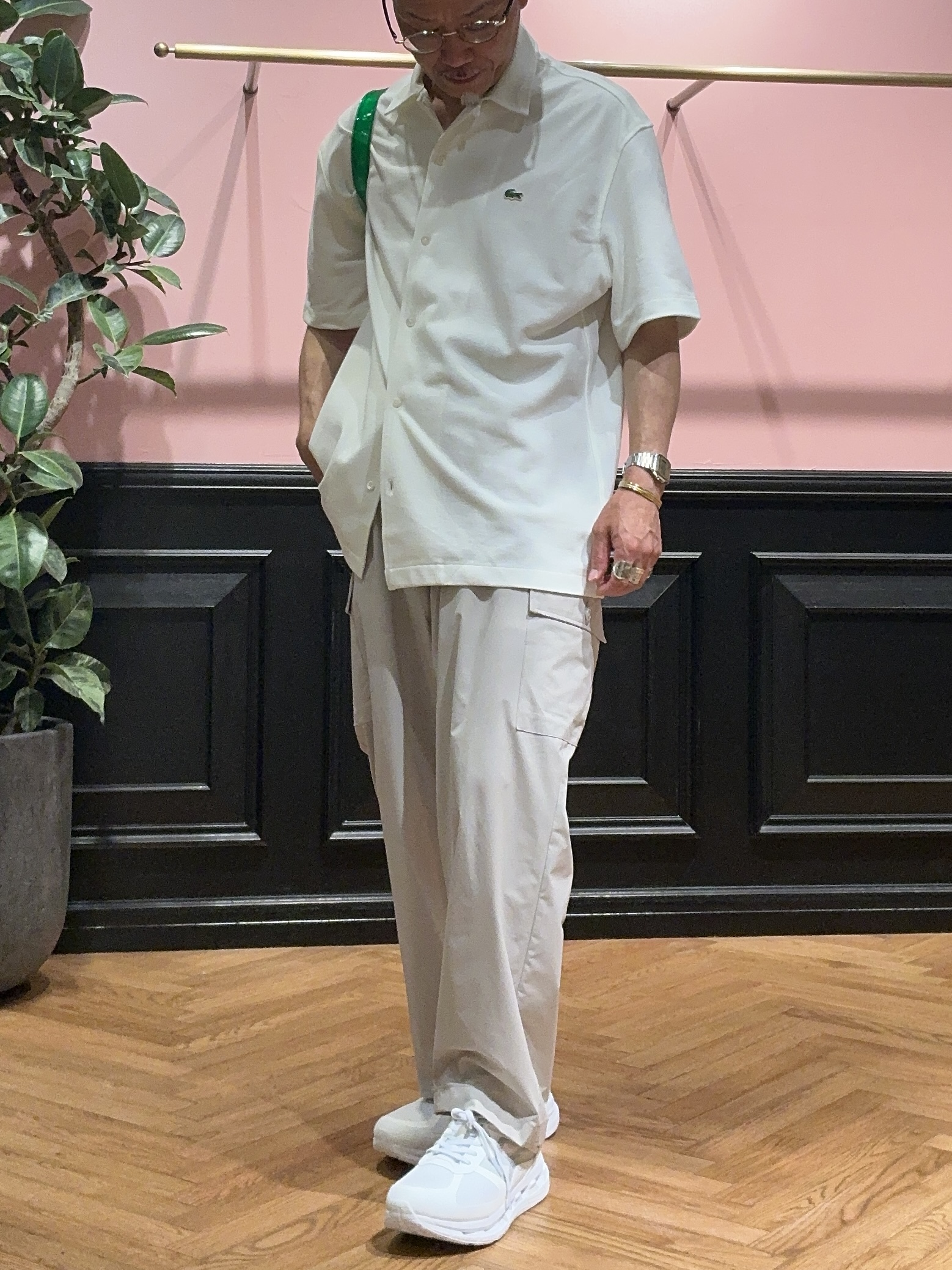 torigoeさんの「DRESSTERIOR｜◆【セットアップ可/ウォッシャブル】SOLOTEX ストレッチパンツ」を使ったコーディネート