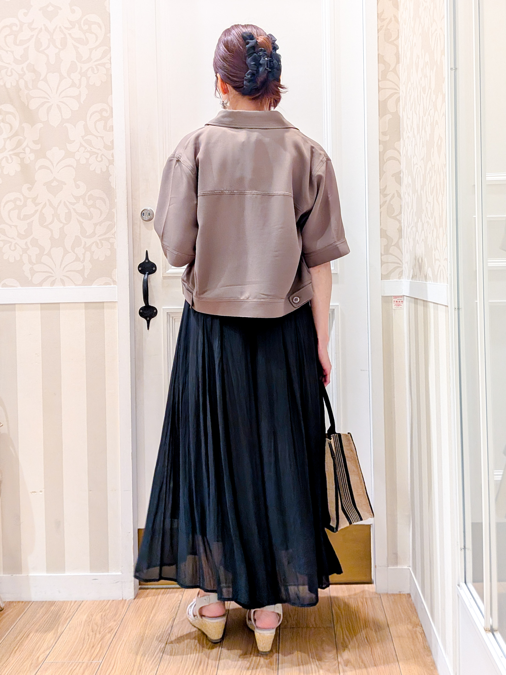 maiさんの「grove｜【遮熱／吸水速乾／UVカット】ベーシックロゴTシャツ」を使ったコーディネート