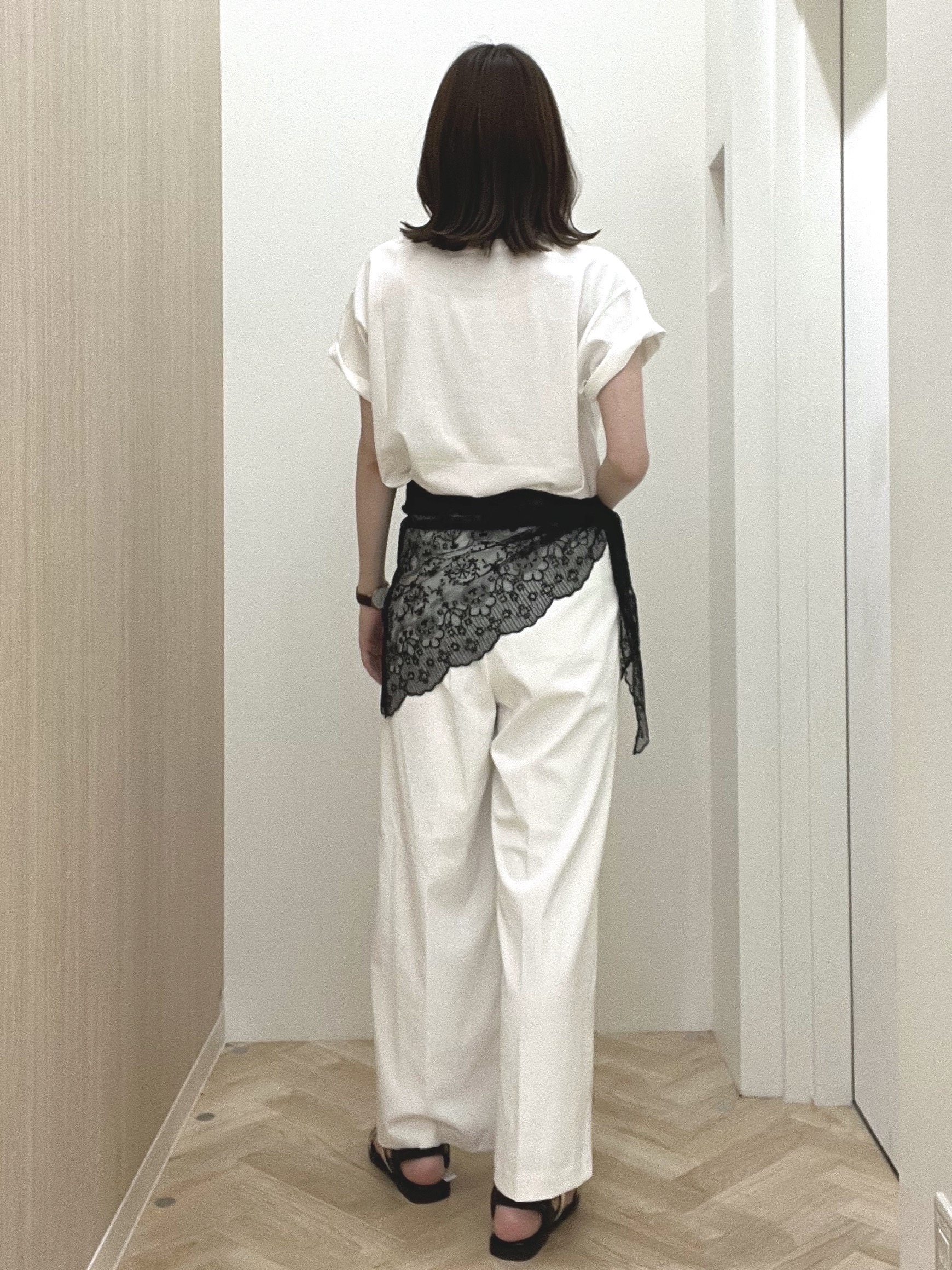  おまつさんの「grove｜【遮熱／吸水速乾／UVカット】ベーシックロゴTシャツ」を使ったコーディネート