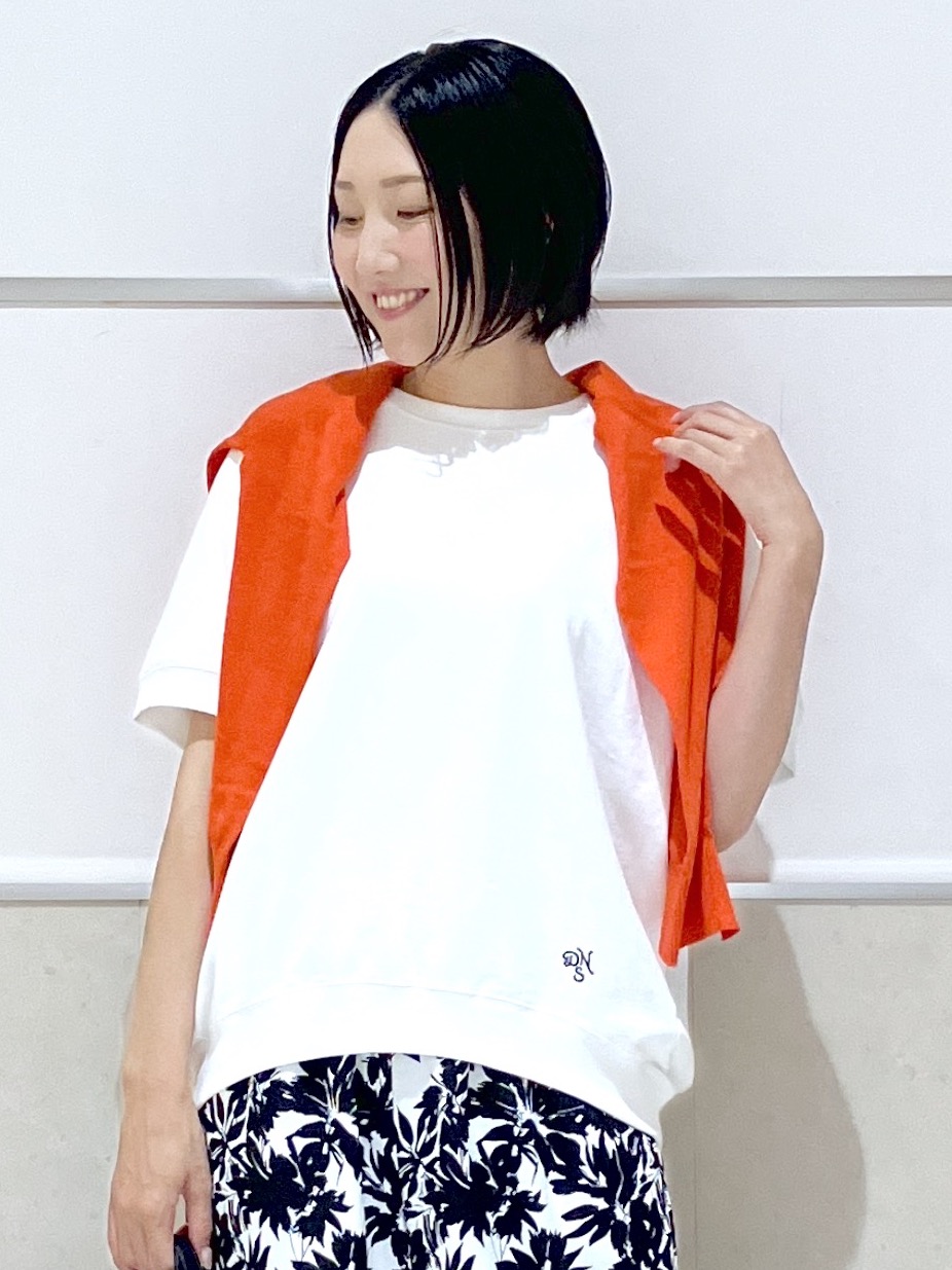 eriko さんの「Dessin｜【洗える】ミニ裏毛ドルマンスリーブプルオーバー」を使ったコーディネート
