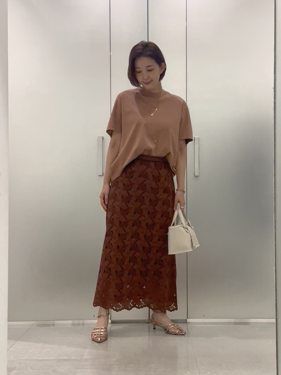 まどかさんの「UNTITLED｜【汗染み防止/接触冷感】ドルマンプルオーバー」を使ったコーディネート