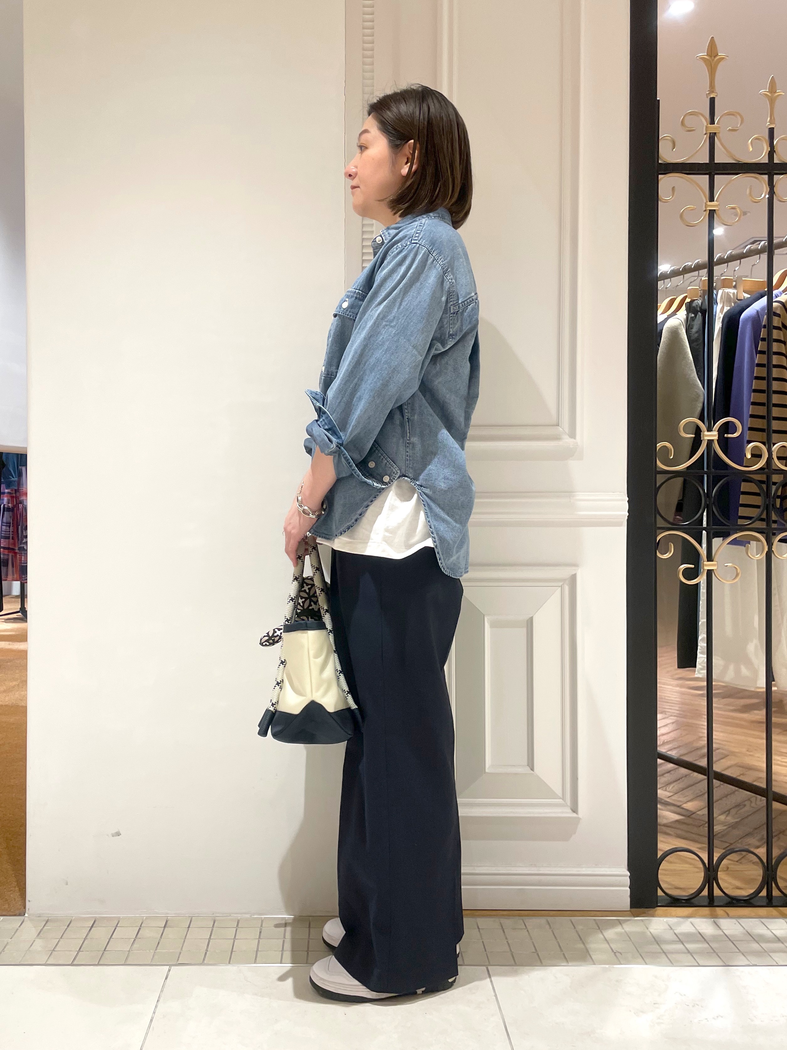 makiさんの「DRESSTERIOR｜【吸水速乾/セットアップ可】リネンブレンドオックス ワイドパンツ」を使ったコーディネート
