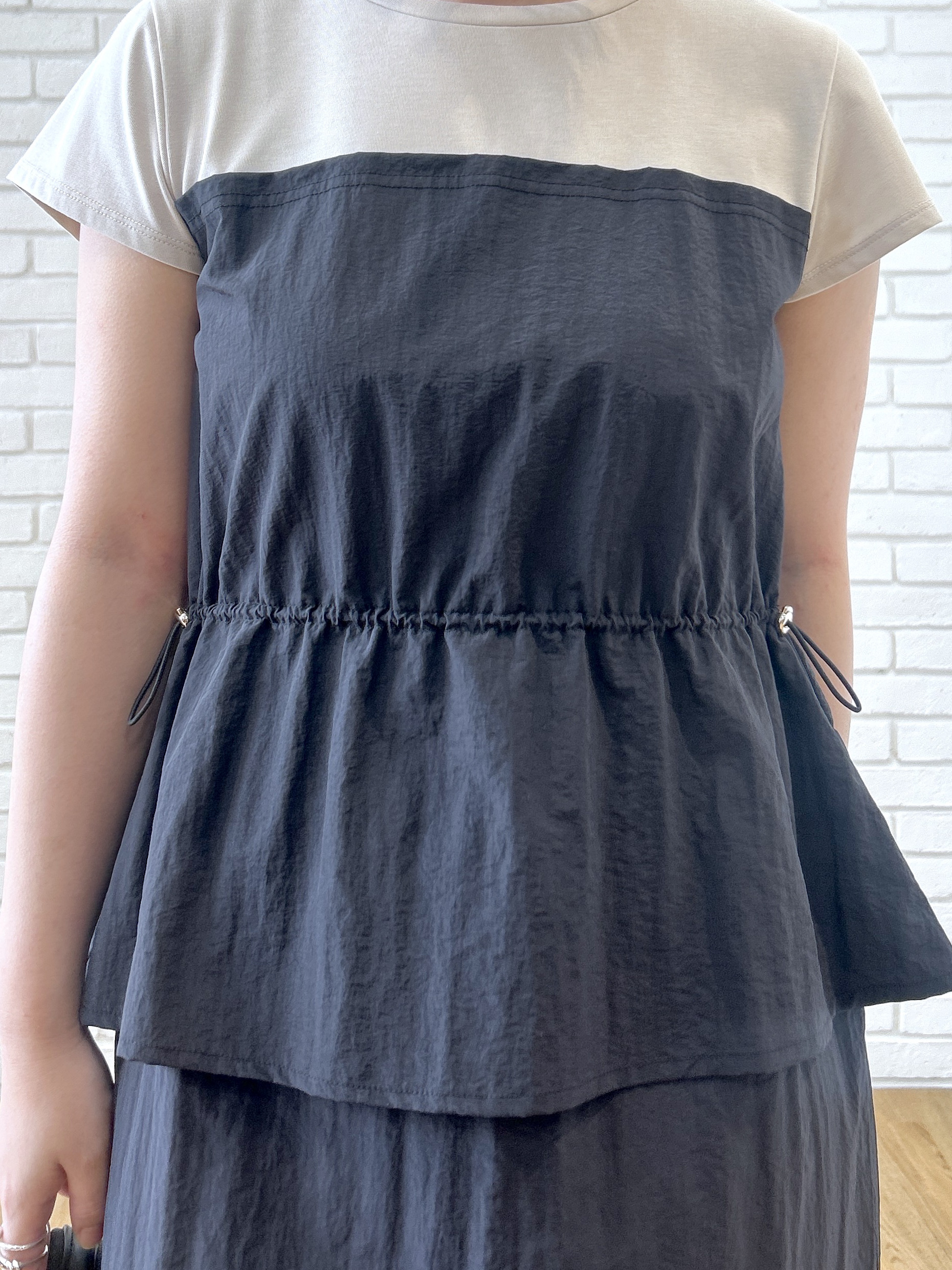 Hirokaさんの「grove｜【低身長さんも選べる着丈・洗濯機◎】1枚で旬顔！Tシャツドッキングドロストワンピース」を使ったコーディネート