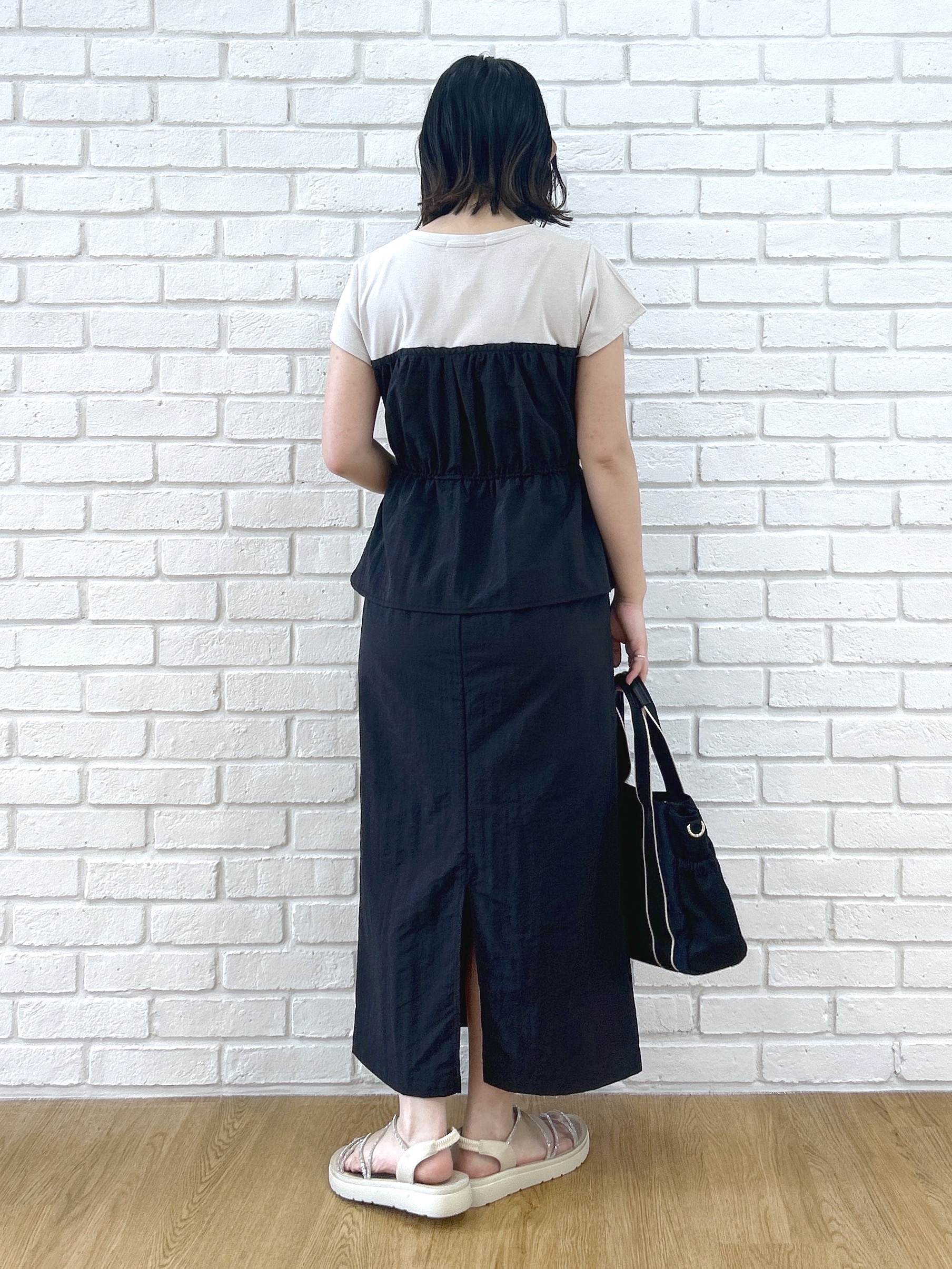 Hirokaさんの「grove｜【低身長さんも選べる着丈・洗濯機◎】1枚で旬顔！Tシャツドッキングドロストワンピース」を使ったコーディネート