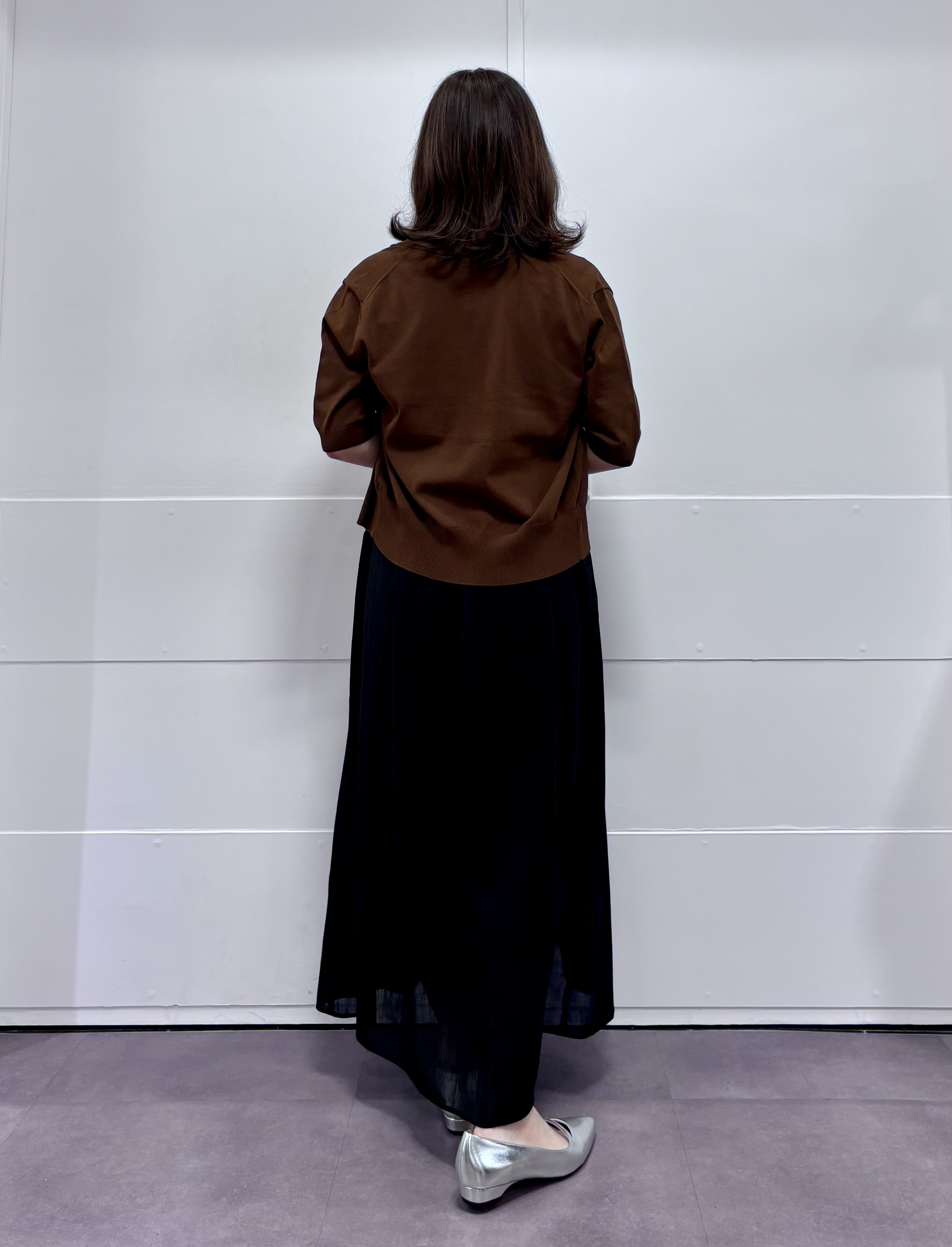 TOKOさんの「UNTITLED｜【すっきり秋羽織り/前開きボタン】ドライタッチ5分袖カーディガン」を使ったコーディネート