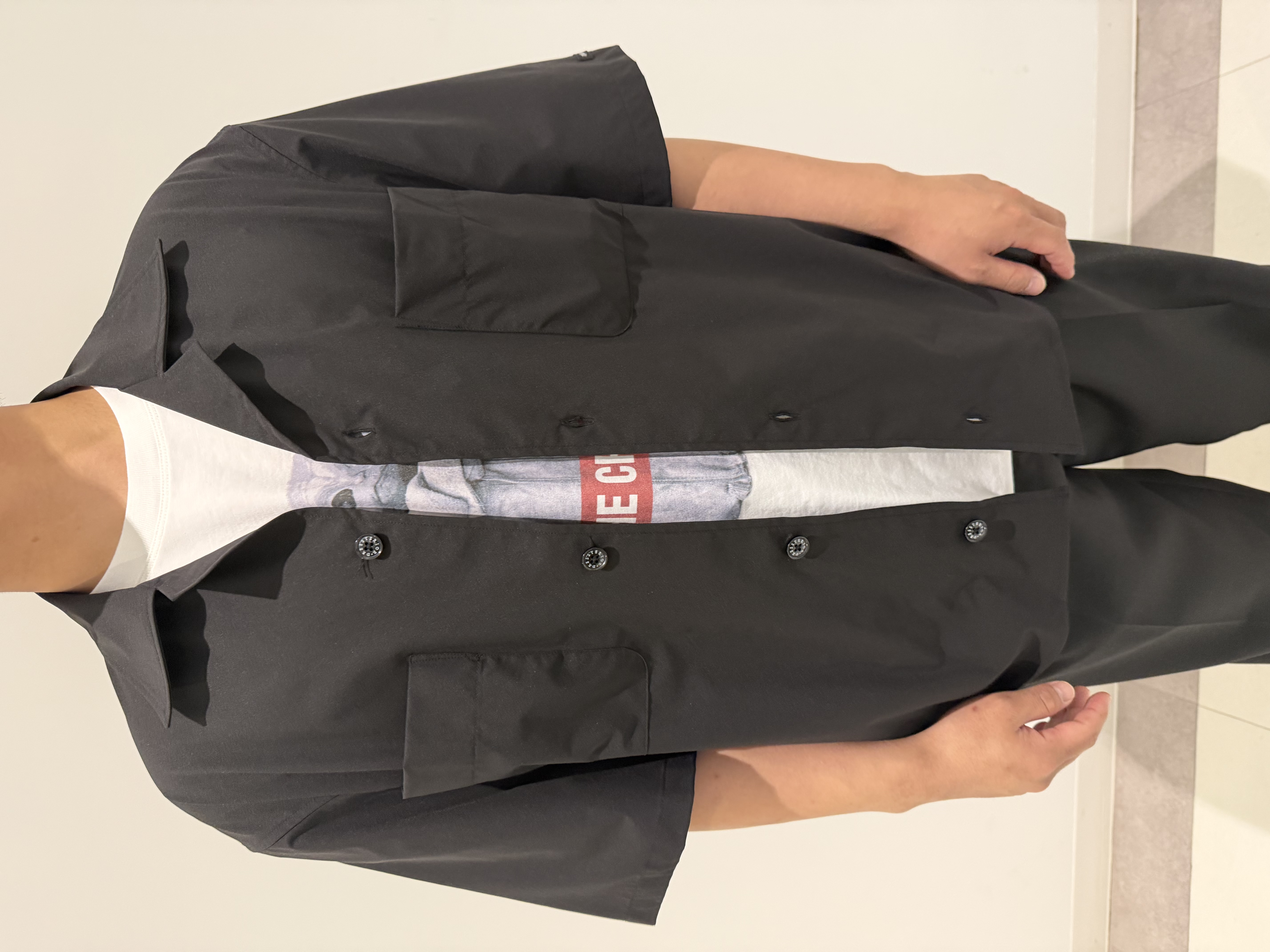 MATSUBARAさんの「DRESSTERIOR｜【再入荷/接触冷感】STAR WARS ストリートTシャツ」を使ったコーディネート
