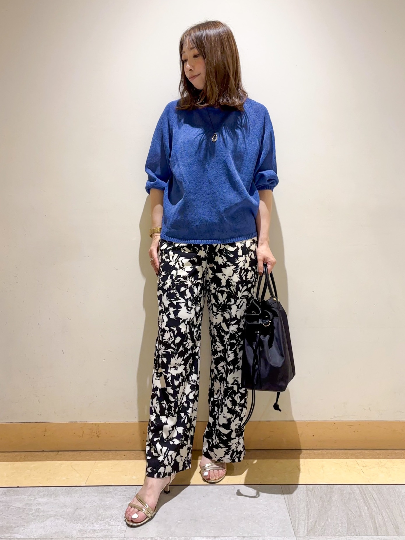 sattoさんの「UNTITLED｜【洗える/ゆったり】クルーネックドライニット」を使ったコーディネート