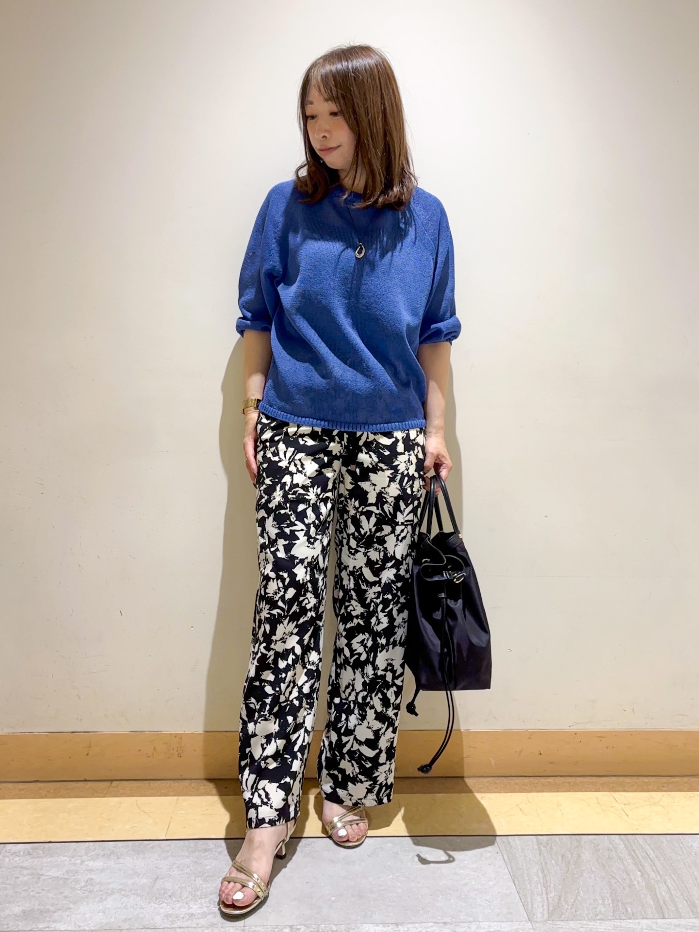 sattoさんの「UNTITLED｜【洗える/ゆったり】クルーネックドライニット」を使ったコーディネート