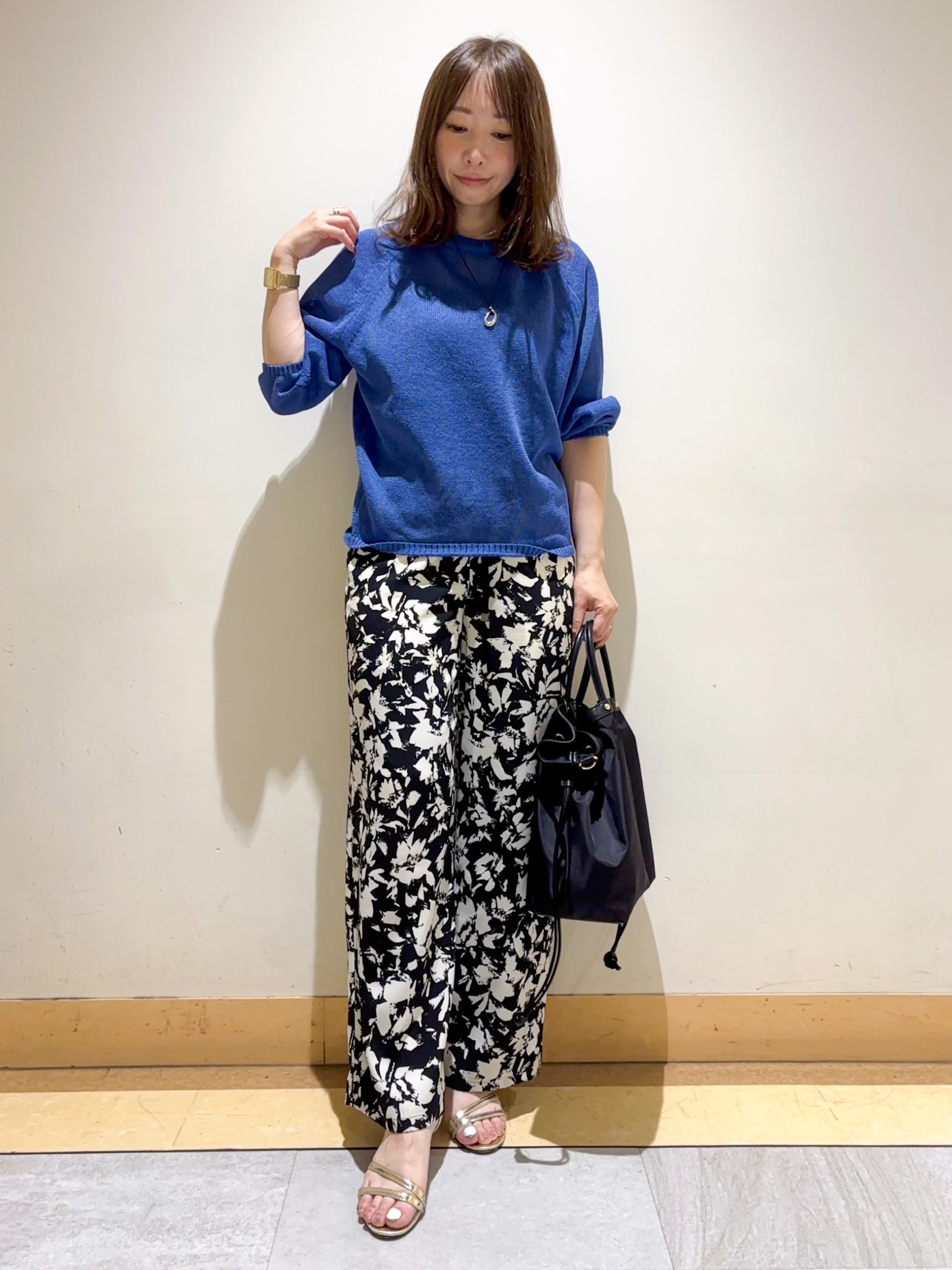 sattoさんの「UNTITLED｜【洗える/ゆったり】クルーネックドライニット」を使ったコーディネート