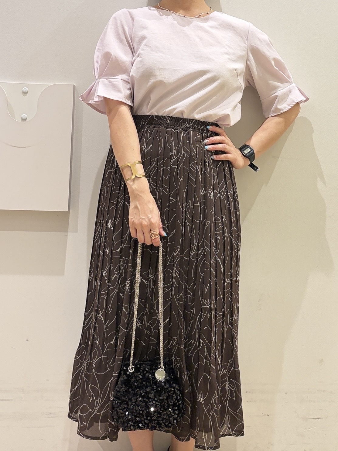 YUKOさんの「index｜【接触冷感／吸水速乾】タックパフスリーブブラウス《防シワ／洗濯機OK／XS～3L／8col》」を使ったコーディネート