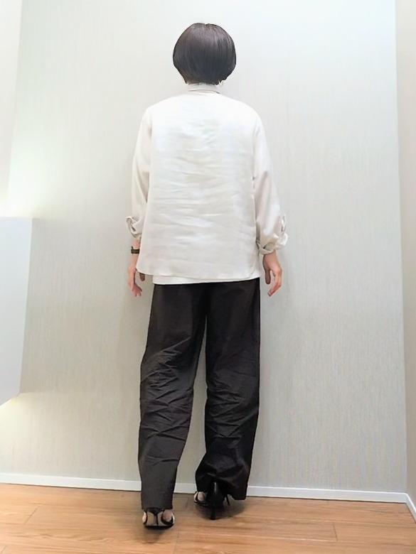 ミズタさんの「UNTITLED｜【接触冷感】ドライタッチシャツ」を使ったコーディネート