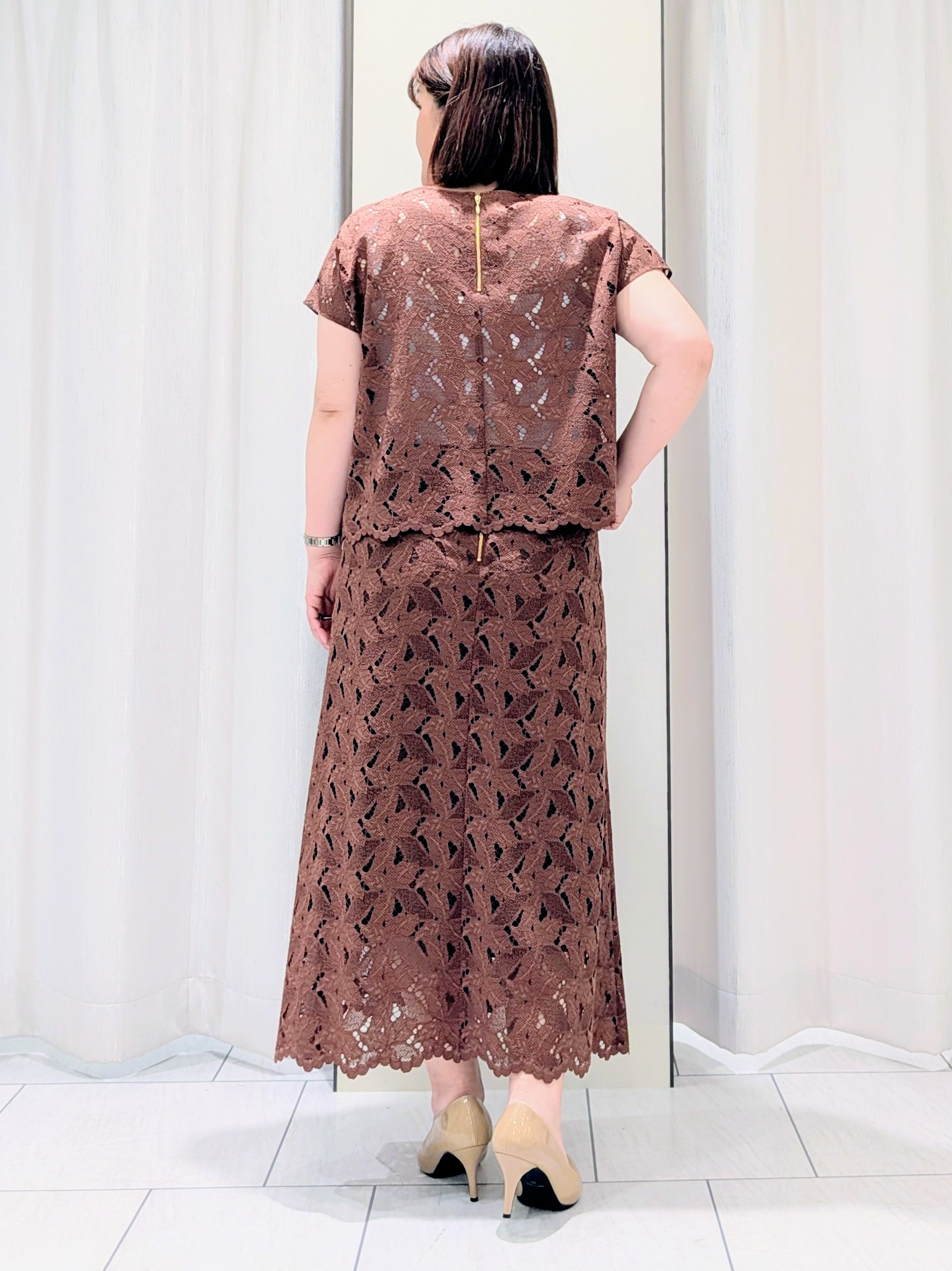 Onumaさんの「UNTITLED｜【セットアップ可/品のある透け感】リーフレースブラウス」を使ったコーディネート