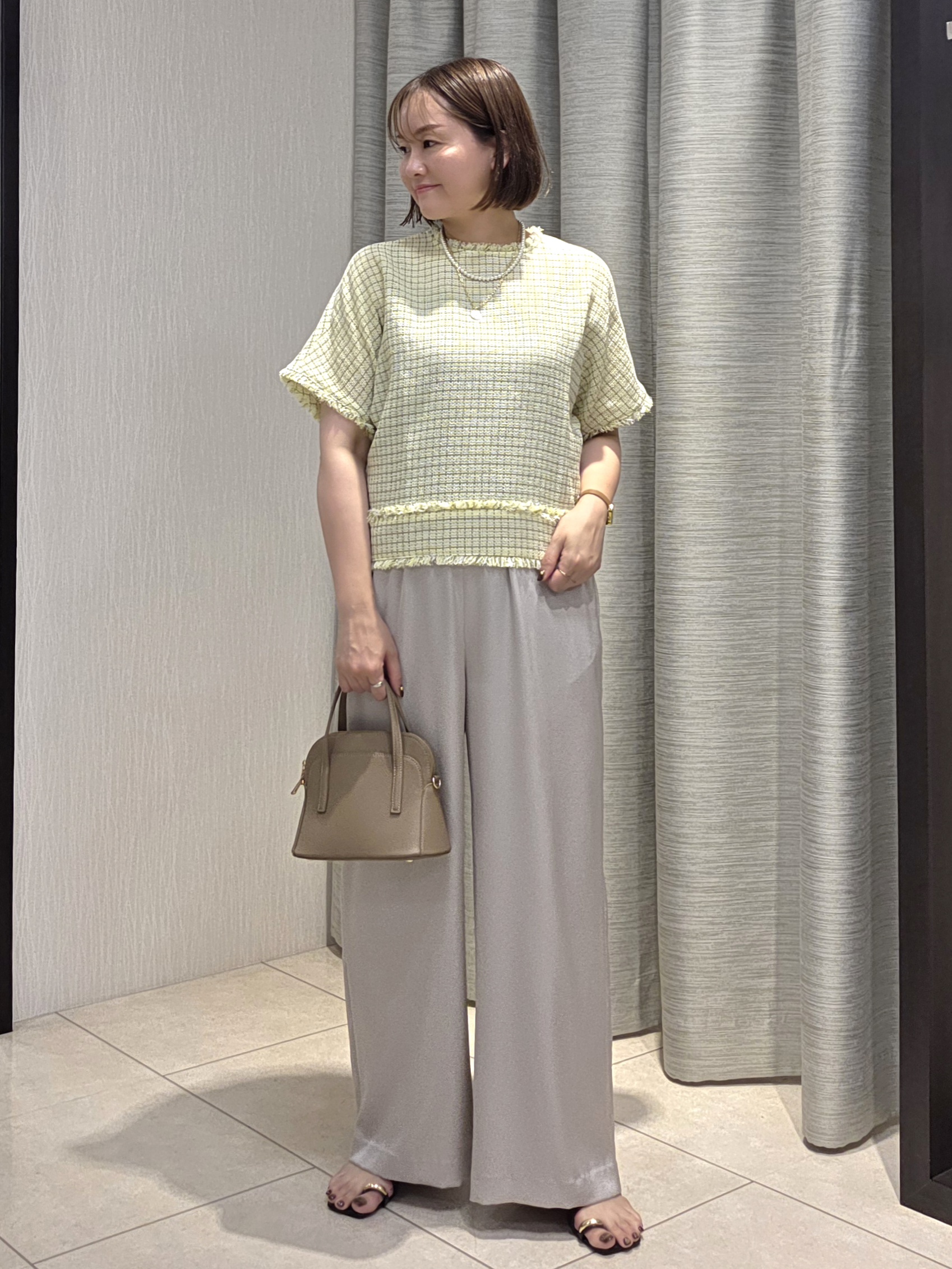 naokoさんの「UNTITLED｜◆ファンシーツイードブラウス」を使ったコーディネート