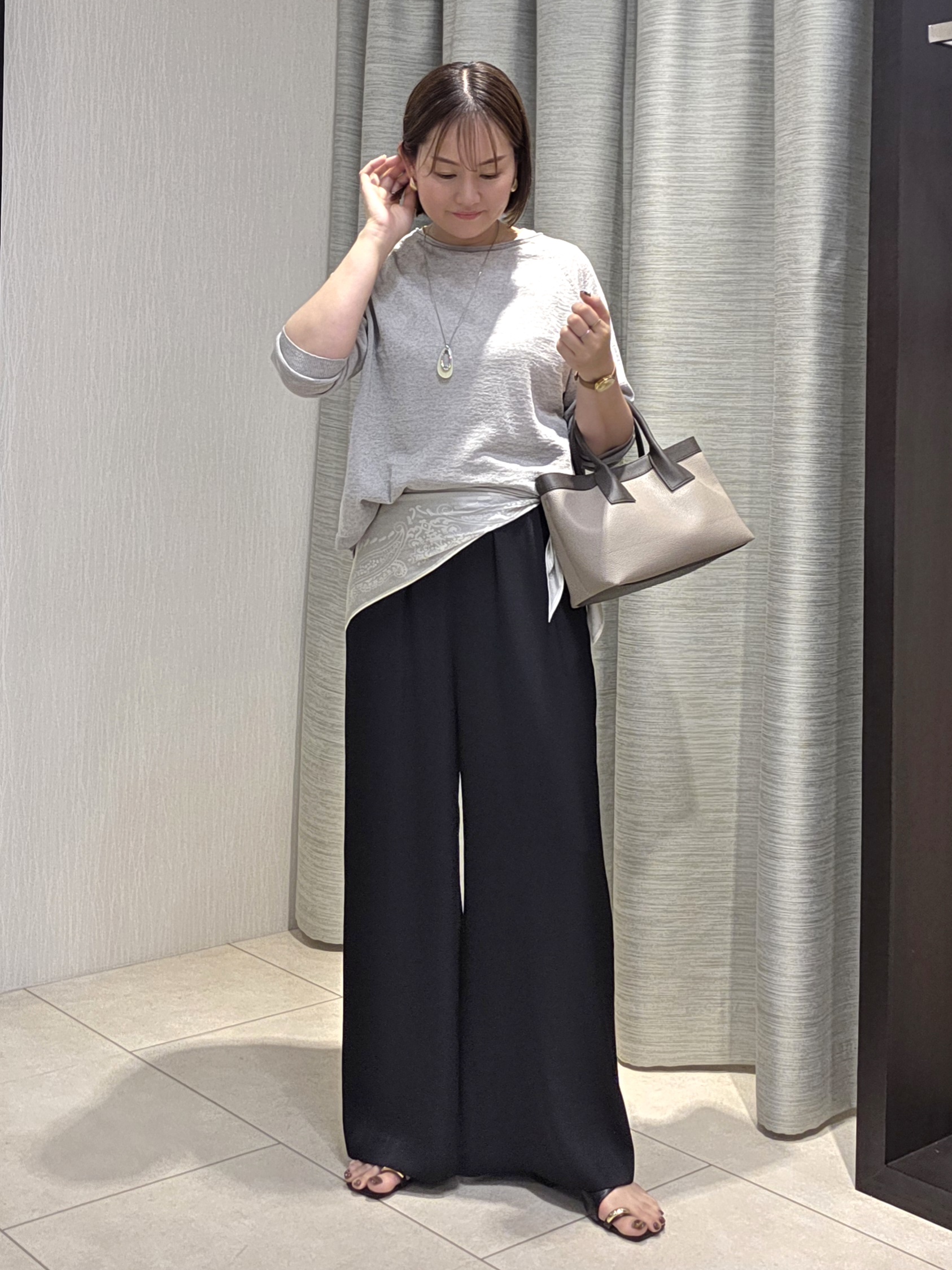 naokoさんの「UNTITLED｜【ゆったり/リラクシー】リネンボートネックプルオーバー」を使ったコーディネート