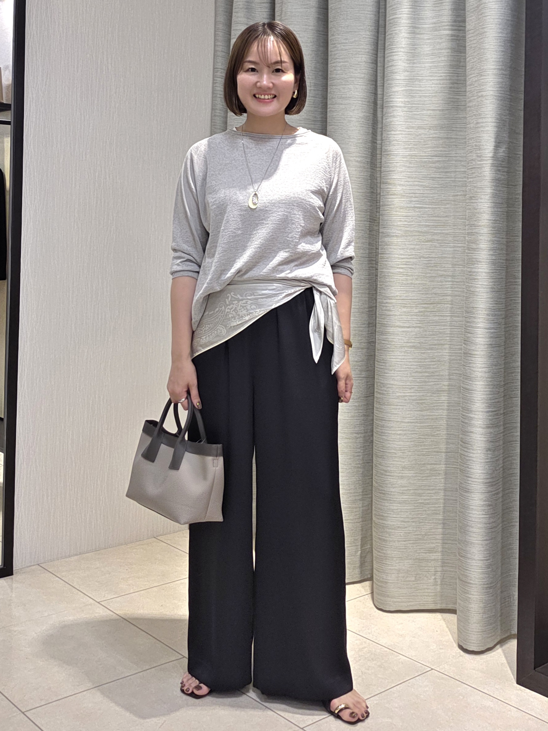 naokoさんの「UNTITLED｜【ゆったり/リラクシー】リネンボートネックプルオーバー」を使ったコーディネート