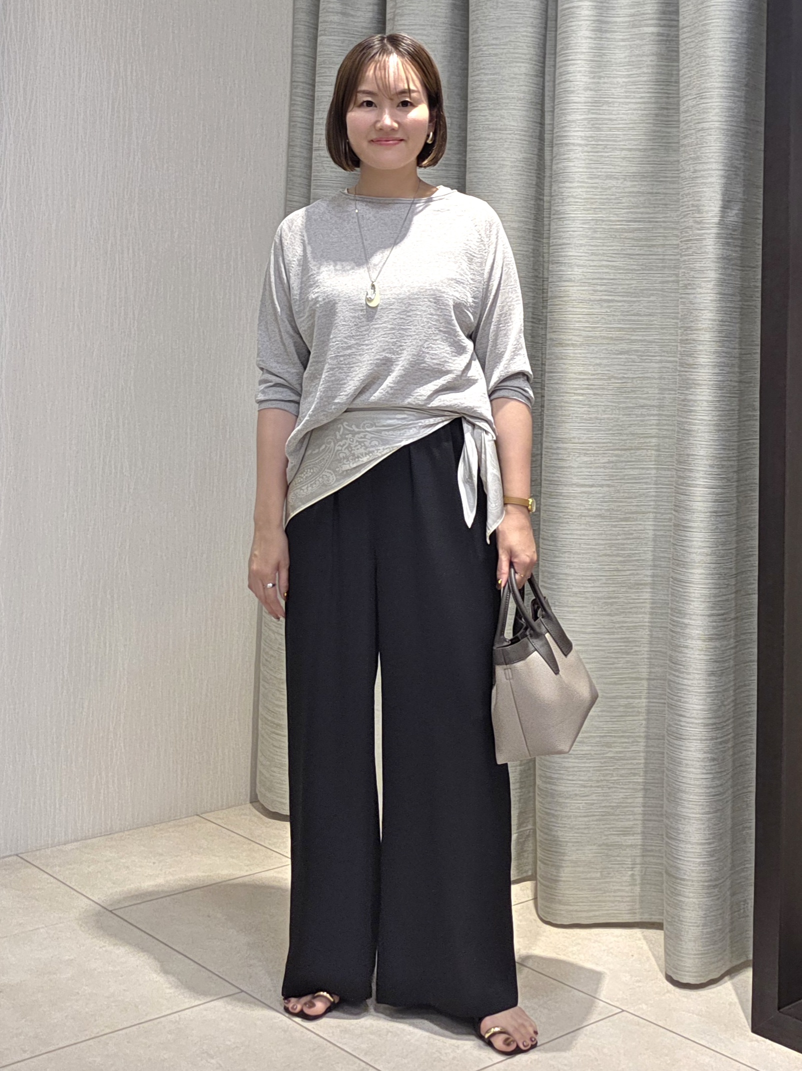 naokoさんの「UNTITLED｜【ゆったり/リラクシー】リネンボートネックプルオーバー」を使ったコーディネート
