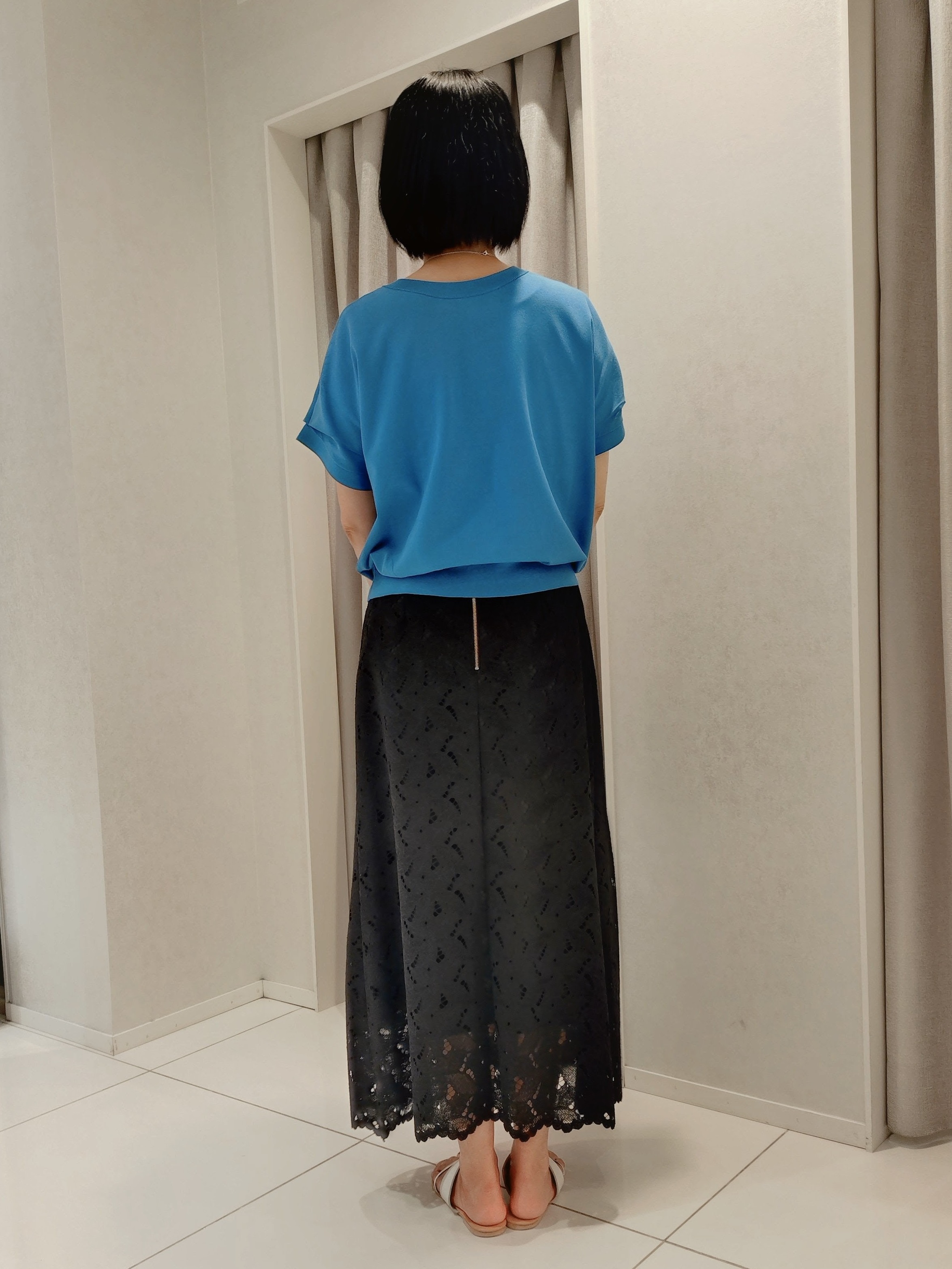 WATAさんの「UNTITLED｜【肌に張りつきにくい/前後2WAY】ドライタッチコットンプルオーバー」を使ったコーディネート