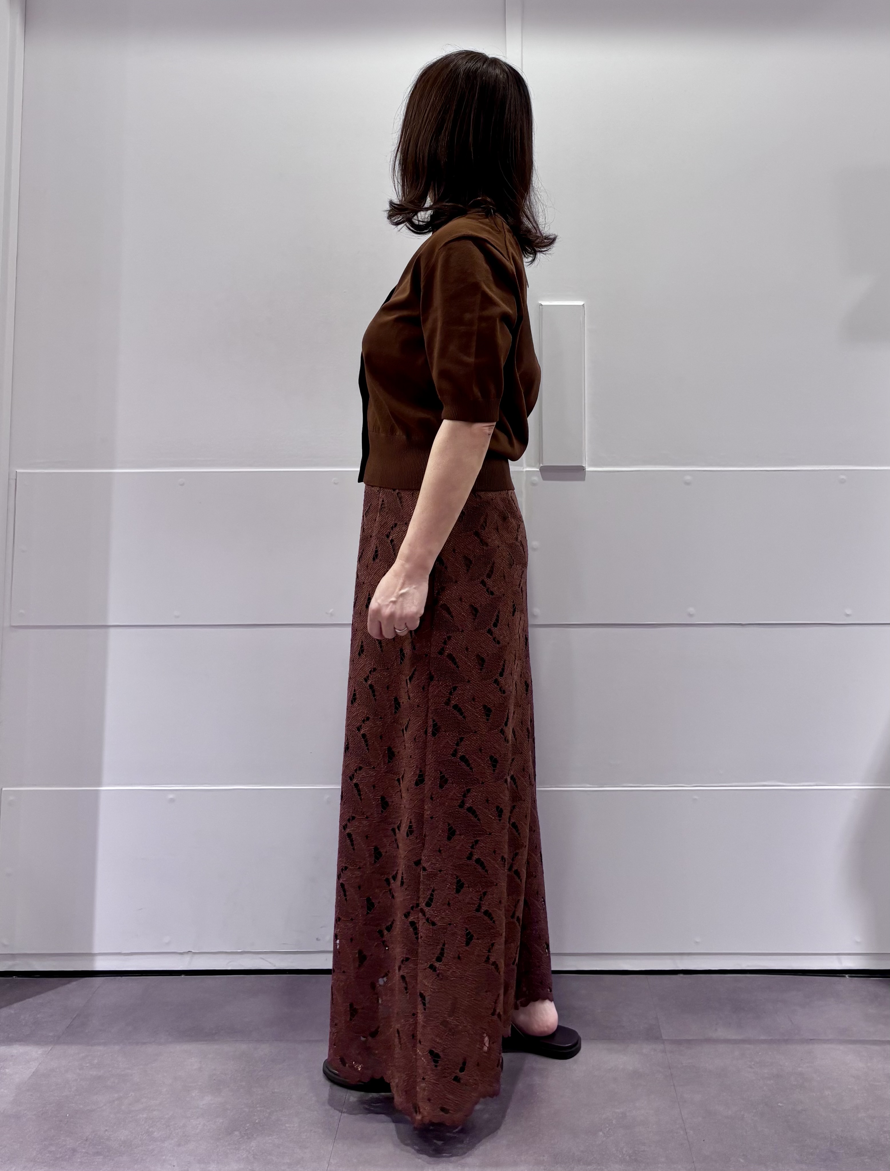 TOKOさんの「UNTITLED｜【すっきり秋羽織り/前開きボタン】ドライタッチ5分袖カーディガン」を使ったコーディネート