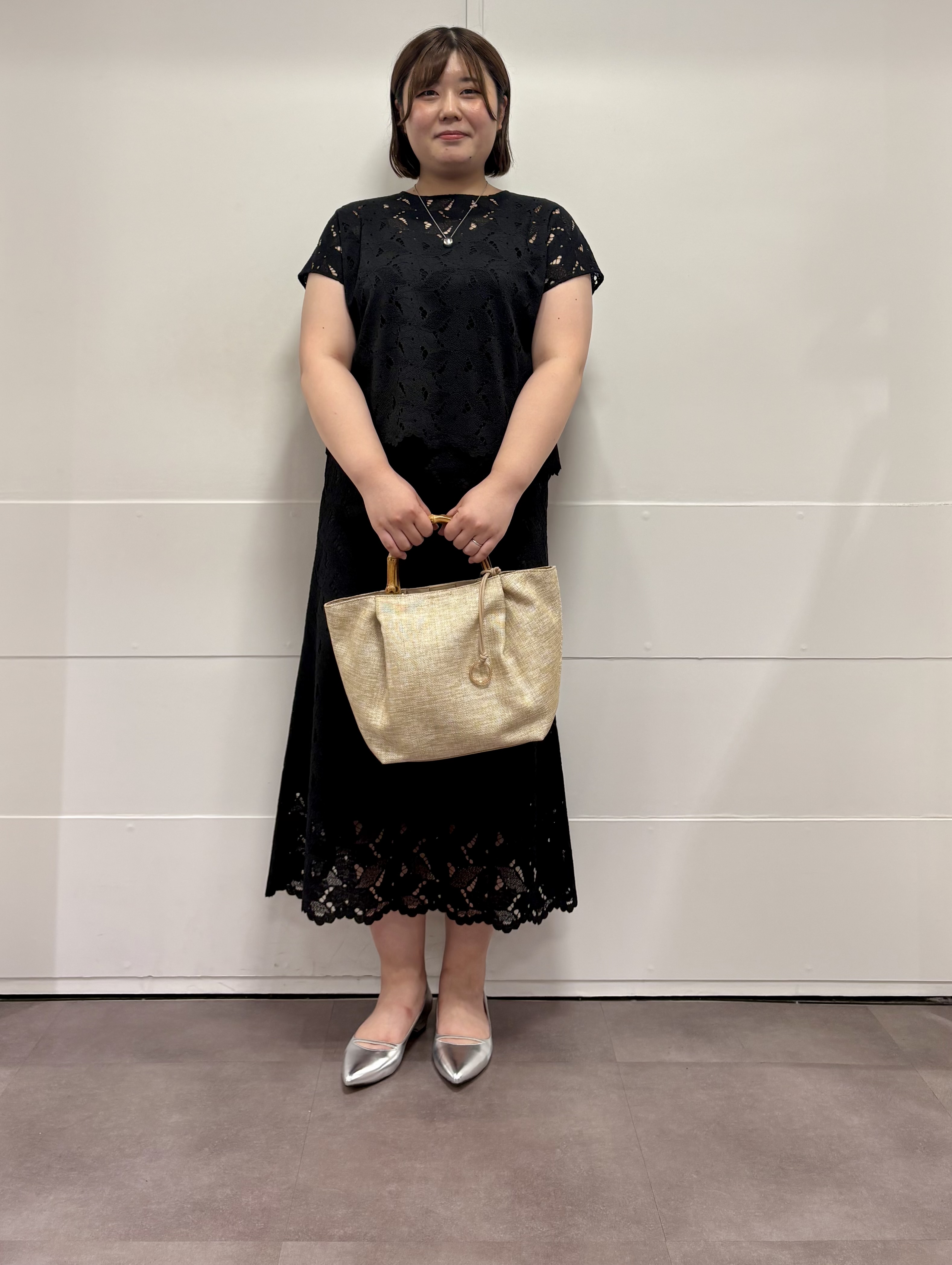 MIさんの「UNTITLED｜【セットアップ可/品のある透け感】リーフレースブラウス」を使ったコーディネート