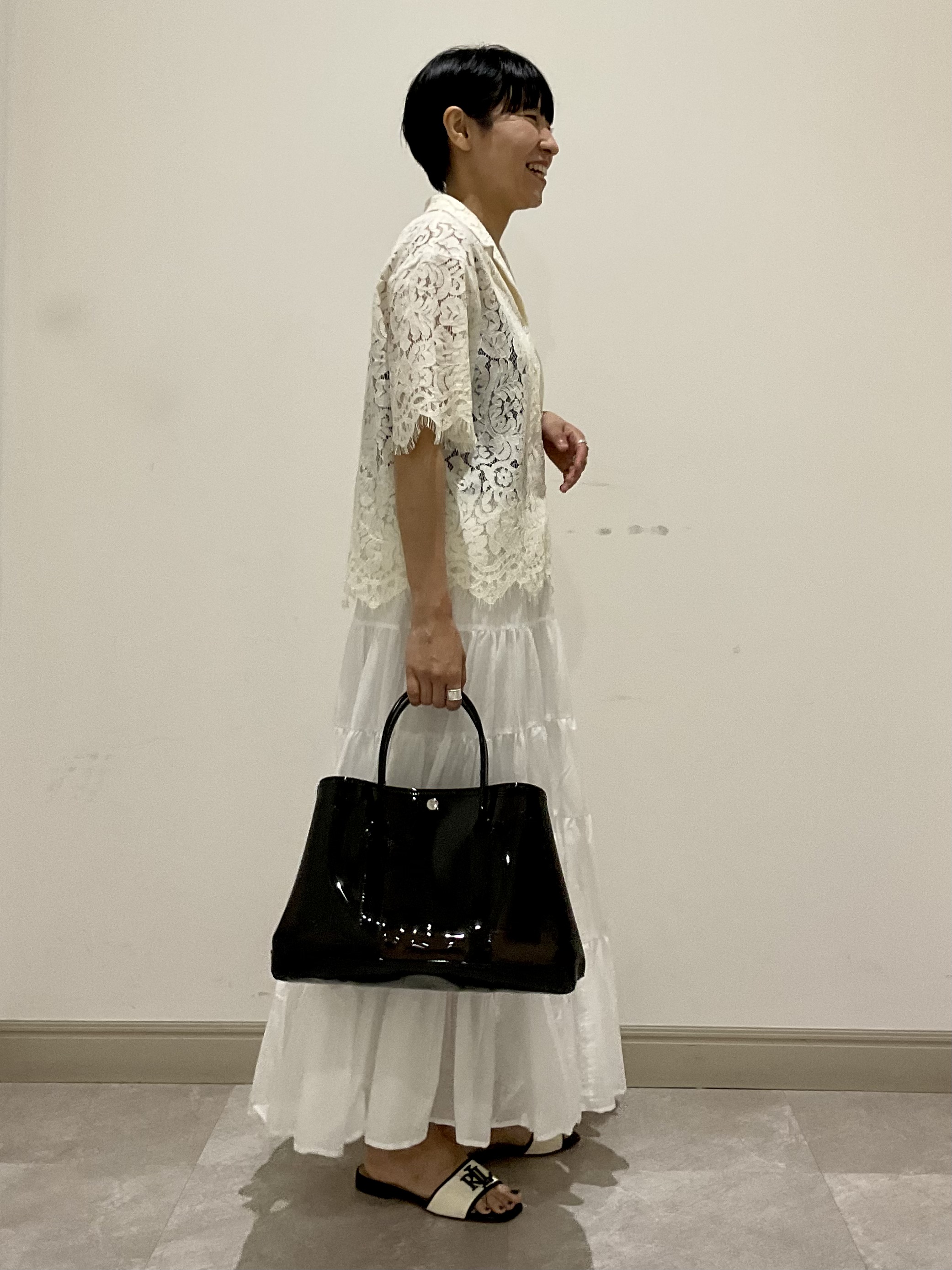 OGATAさんの「DRESSTERIOR｜【ウォッシャブル/羽織りにも便利】シアーコードレースブラウス」を使ったコーディネート